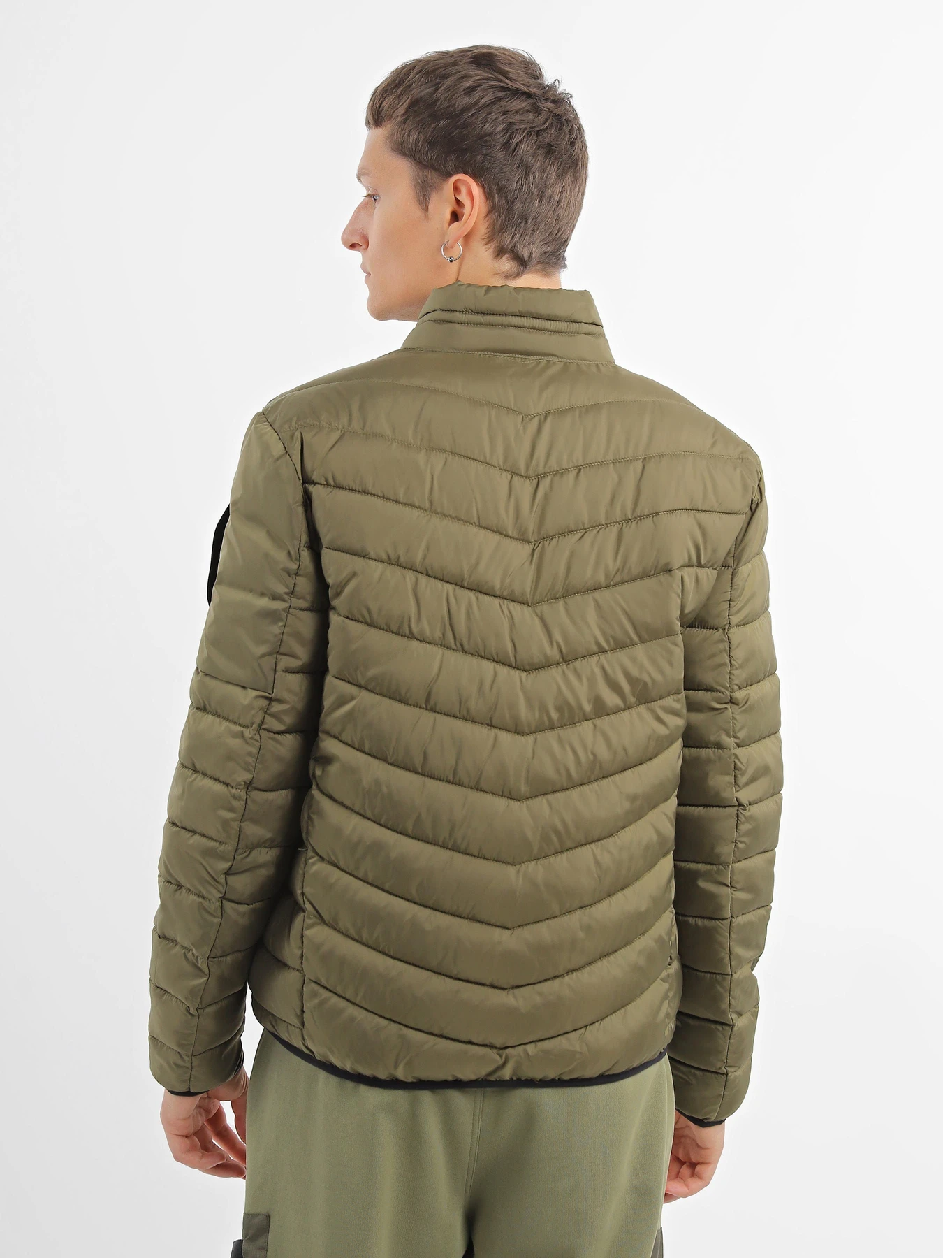 Куртки и дубленки National Geographic No Goose Puffer модель M221-01-121_оливковий Куртки и дубленки National Geographic No Goose Puffer модель M221-01-121_оливковий Фото