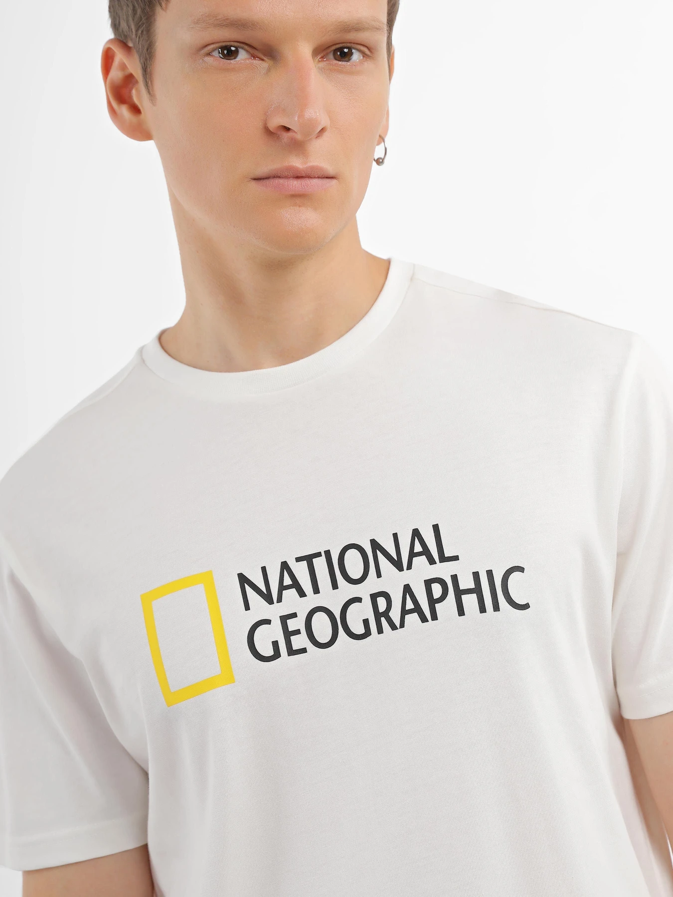 Футболки и поло National Geographic Foundation Big Logo модель M999-03-821_білий Футболки и поло National Geographic Foundation Big Logo модель M999-03-821_білий Фото