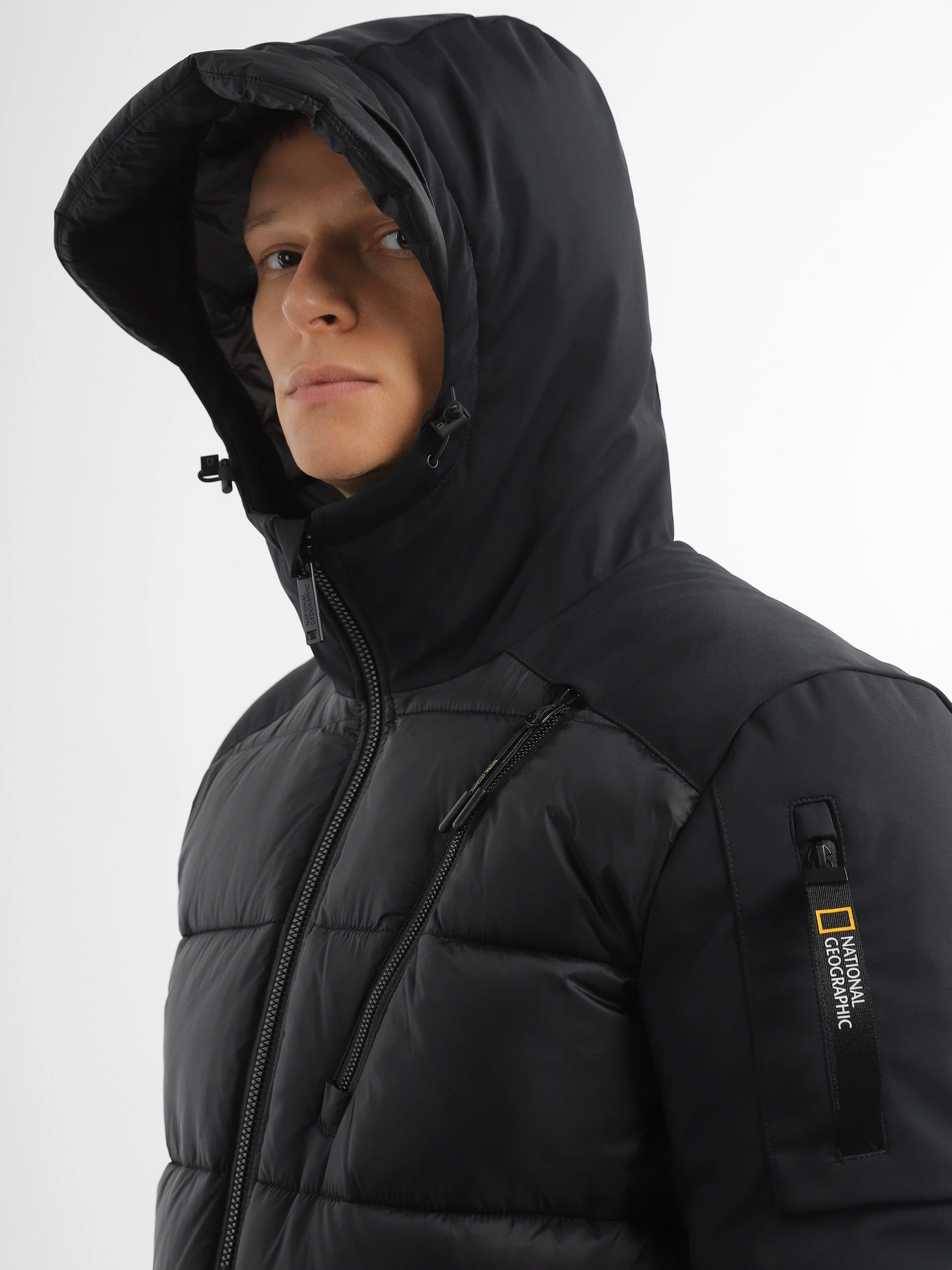 Куртки и дубленки National Geographic Re-Developed Hood Puffer модель M121-01-500_чорний Куртки и дубленки National Geographic Re-Developed Hood Puffer модель M121-01-500_чорний Фото