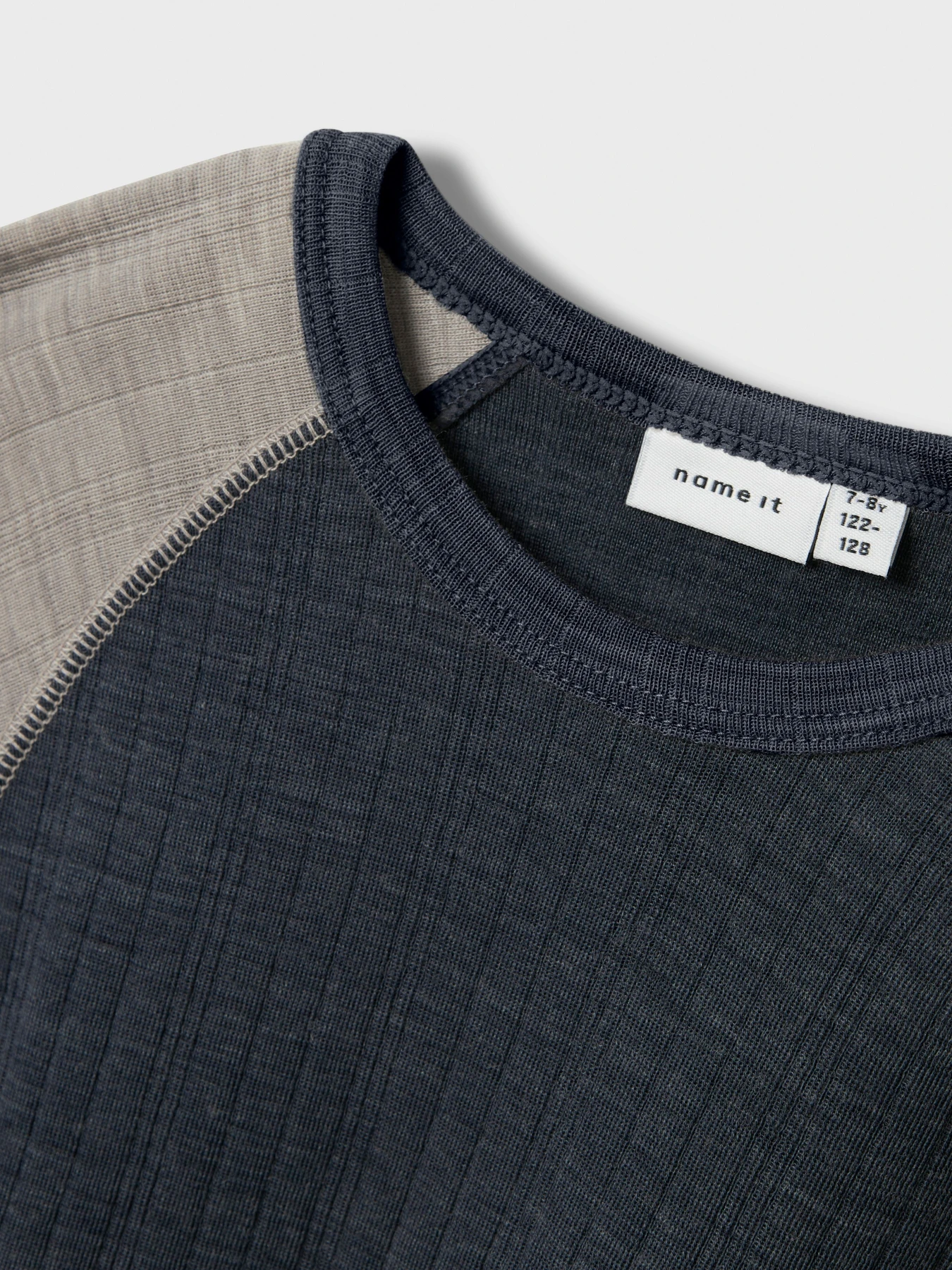 Нижнее белье Name it WANG WOOL NEEDLE LS TOP SOLID модель 13229080_Ombre Blue SATELLITES SLEE Нижнее белье Name it WANG WOOL NEEDLE LS TOP SOLID модель 13229080_Ombre Blue SATELLITES SLEE Фото