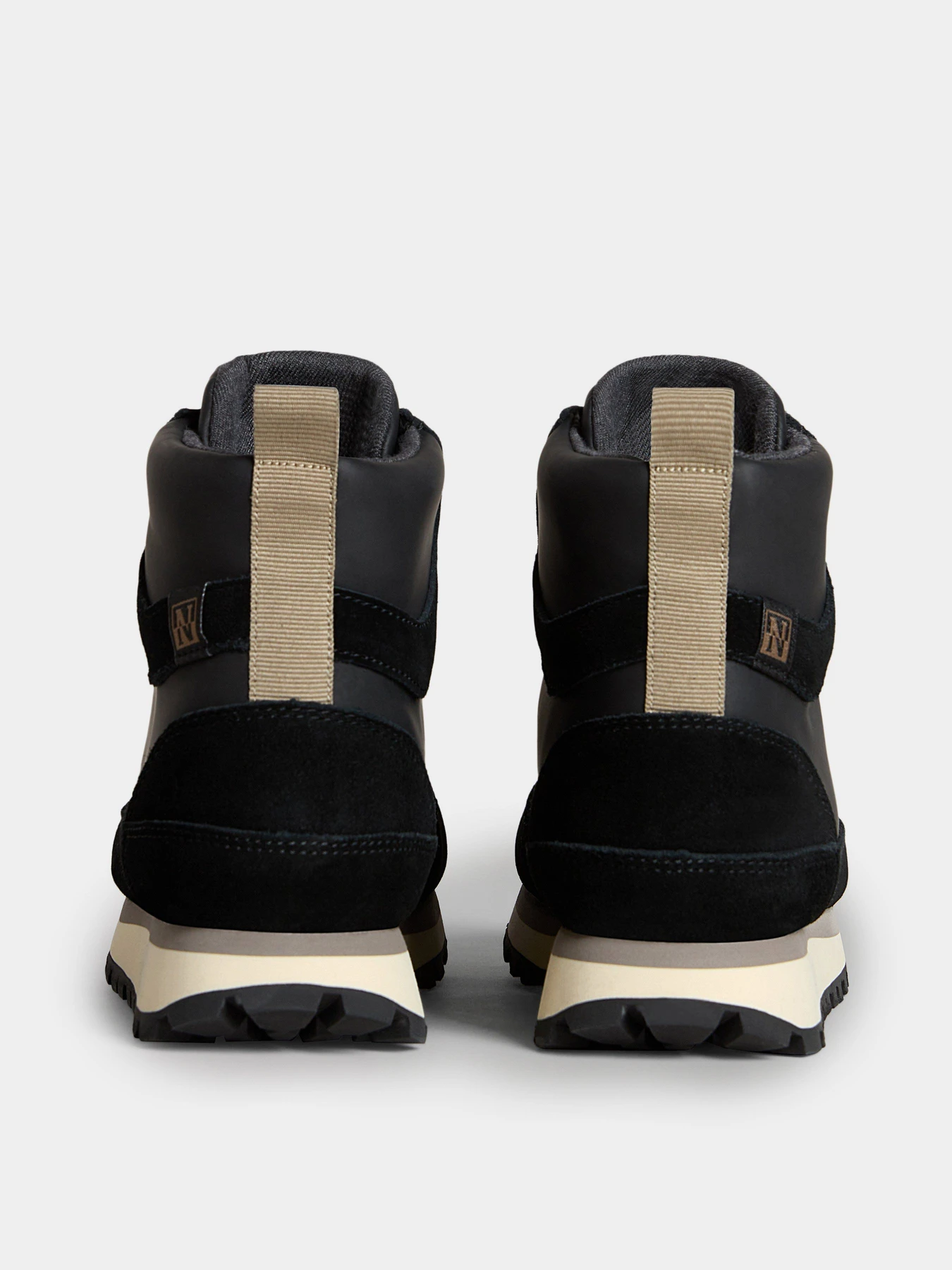 Ботинки и сапоги Napapijri Snowrun Leather City модель NP0A4HVT0411 Ботинки и сапоги Napapijri Snowrun Leather City модель NP0A4HVT0411 Фото