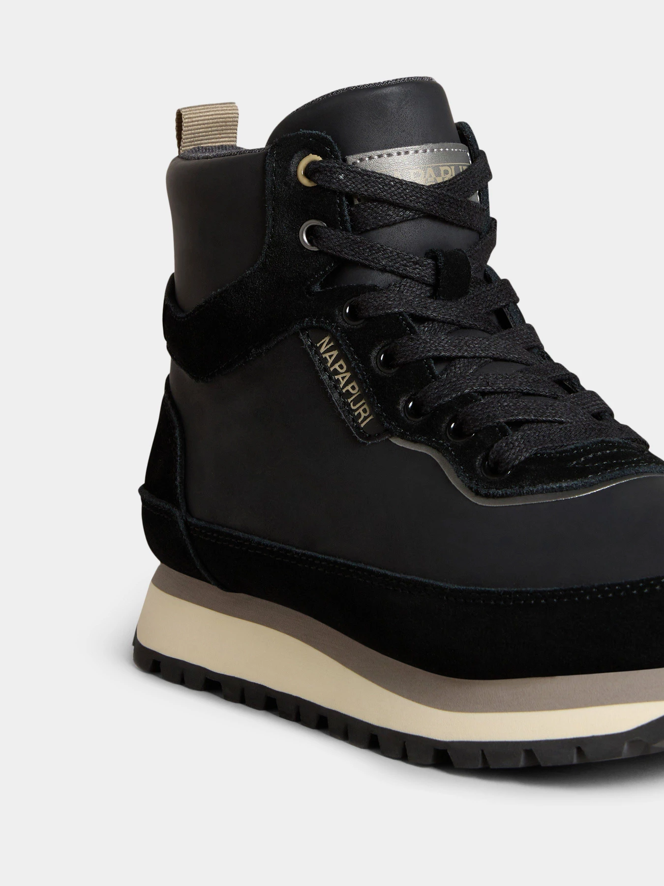 Ботинки и сапоги Napapijri Snowrun Leather City модель NP0A4HVT0411 Ботинки и сапоги Napapijri Snowrun Leather City модель NP0A4HVT0411 Фото