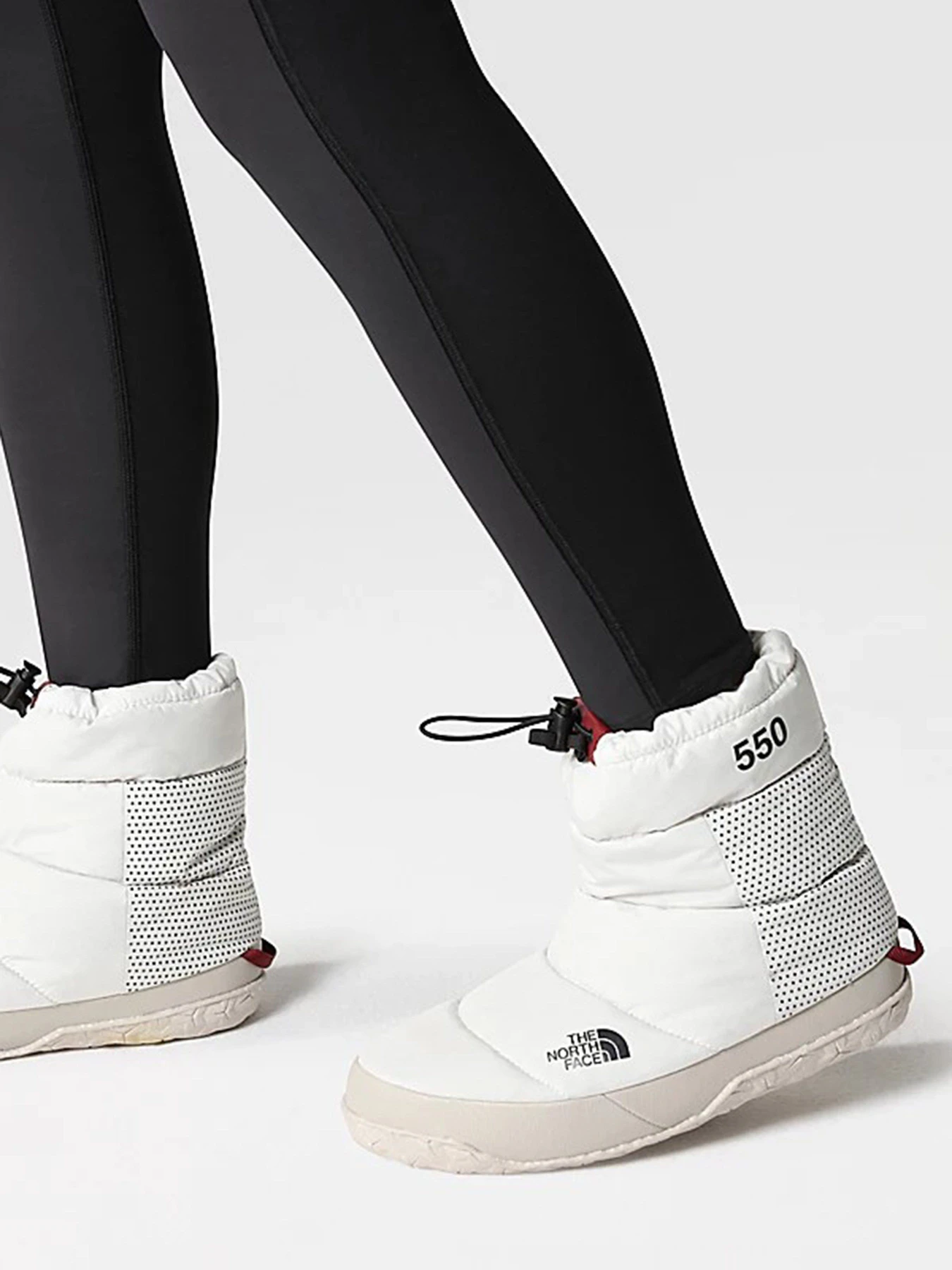 Ботинки и сапоги The North Face Nuptse Après модель NF0A5LWC32F1 Ботинки и сапоги The North Face Nuptse Après модель NF0A5LWC32F1 Фото