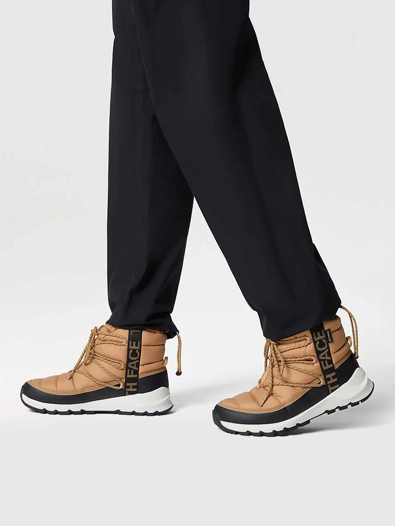 Ботинки и сапоги The North Face Thermoball™ Waterproof Lace Up модель NF0A5LWDKOM1 Ботинки и сапоги The North Face Thermoball™ Waterproof Lace Up модель NF0A5LWDKOM1 Фото