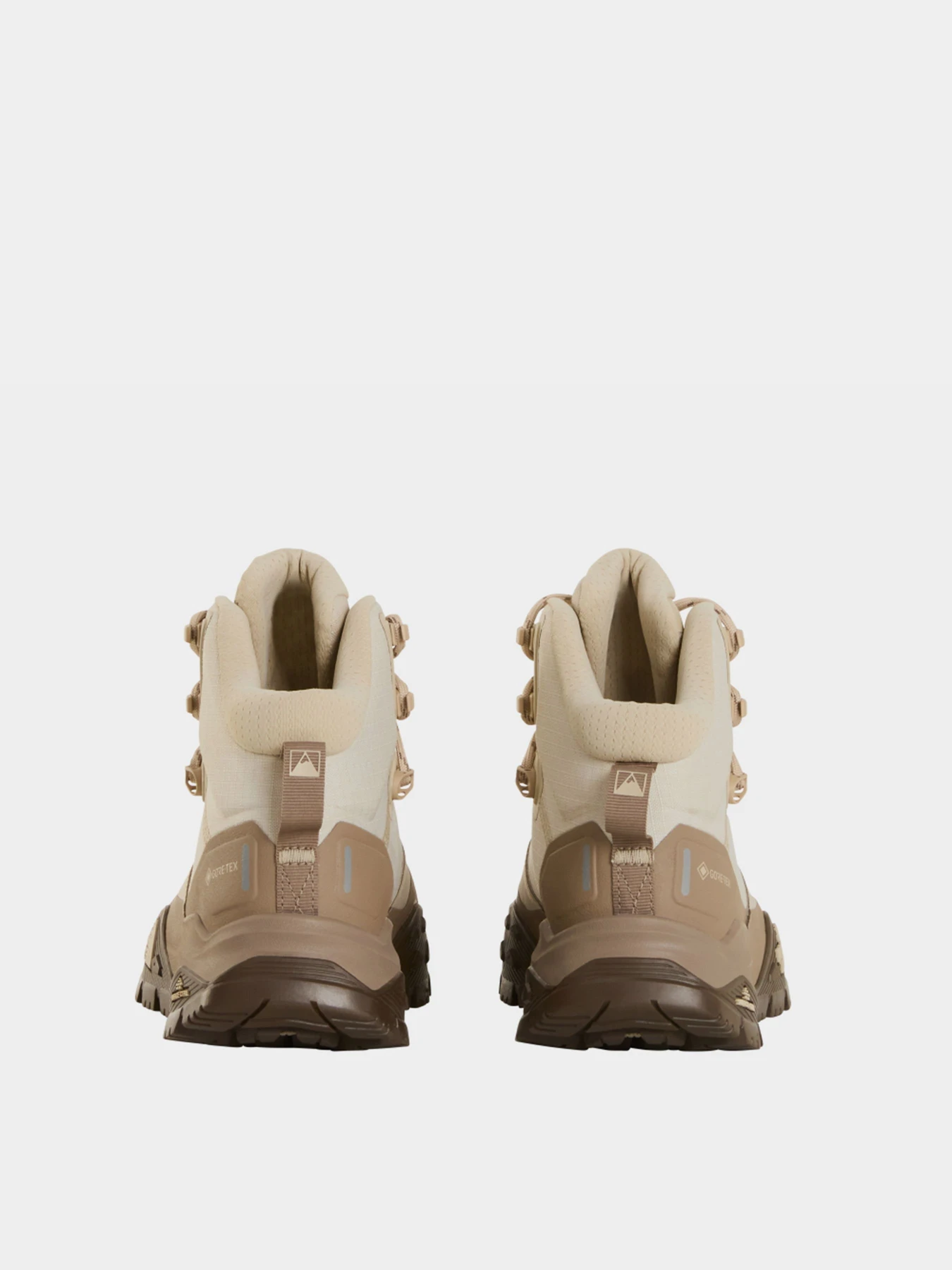 Ботинки и сапоги The North Face W OFFTRAIL HIKE MID GORE-TEX модель NF0A8AEUSN41 Ботинки и сапоги The North Face W OFFTRAIL HIKE MID GORE-TEX модель NF0A8AEUSN41 Фото