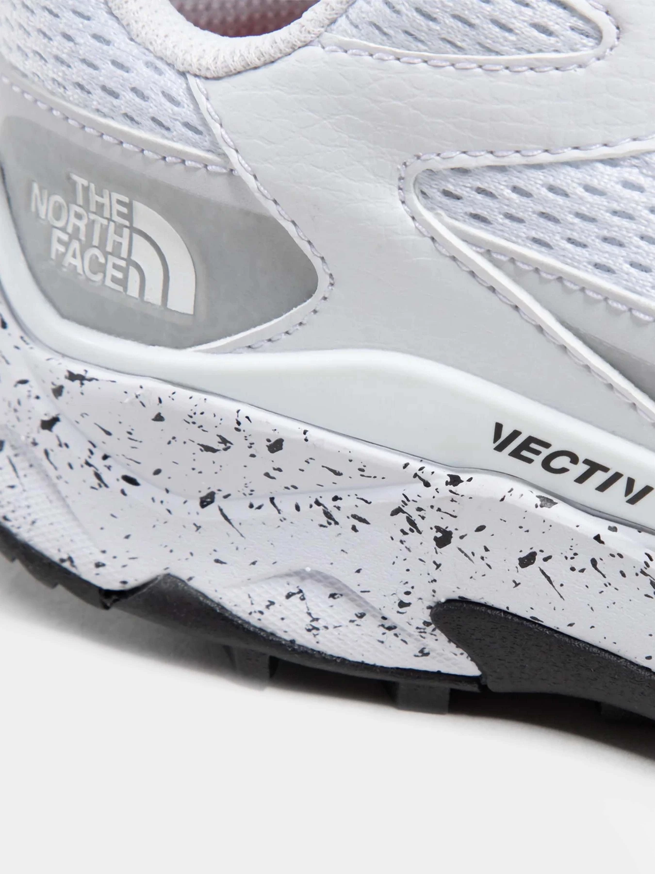 Кроссовки The North Face VECTIV ™ Taraval модель NF0A52Q2LA91 Кроссовки The North Face VECTIV ™ Taraval модель NF0A52Q2LA91 Фото