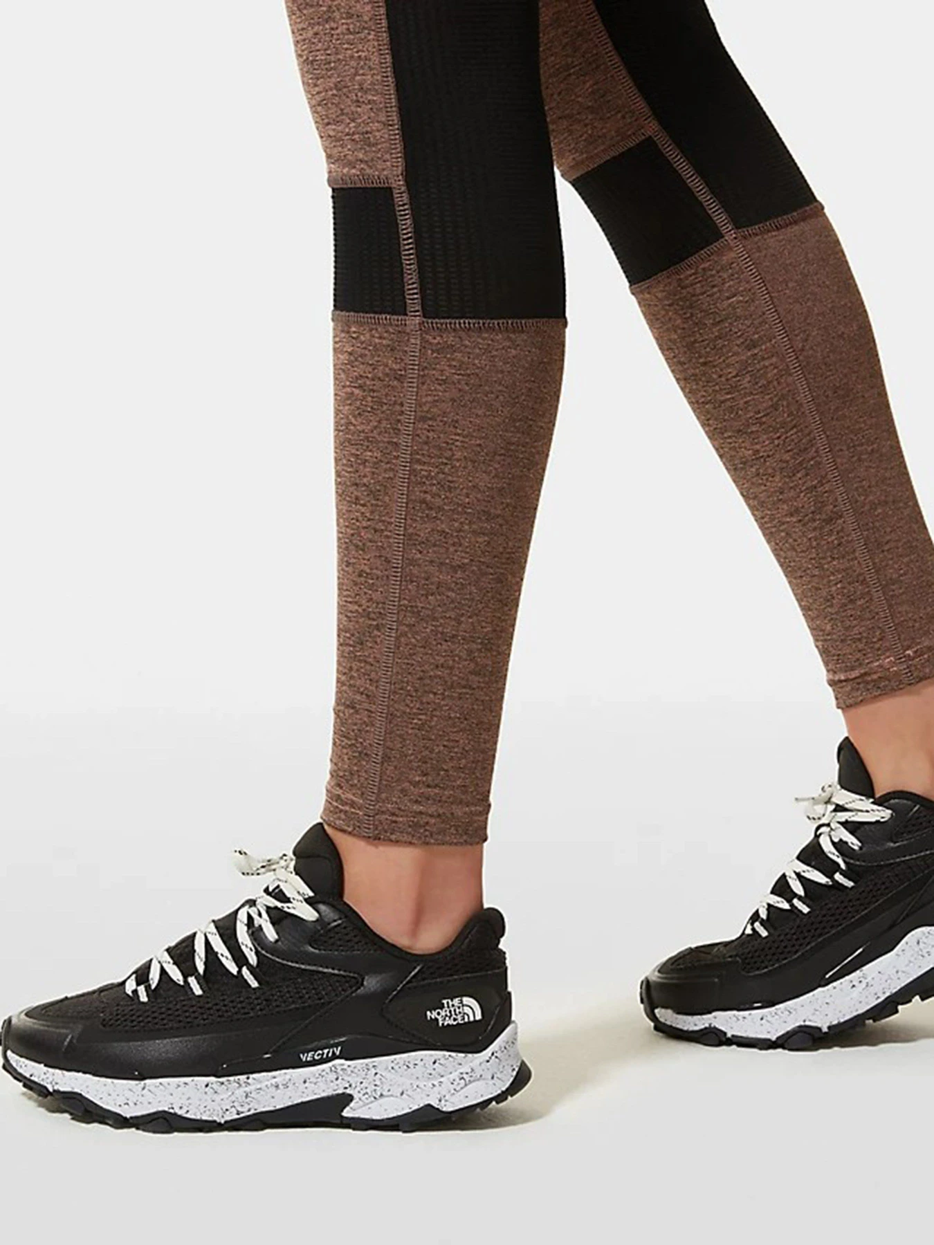Кроссовки The North Face Vectiv Taraval модель NF0A52Q2KY41 Кроссовки The North Face Vectiv Taraval модель NF0A52Q2KY41 Фото