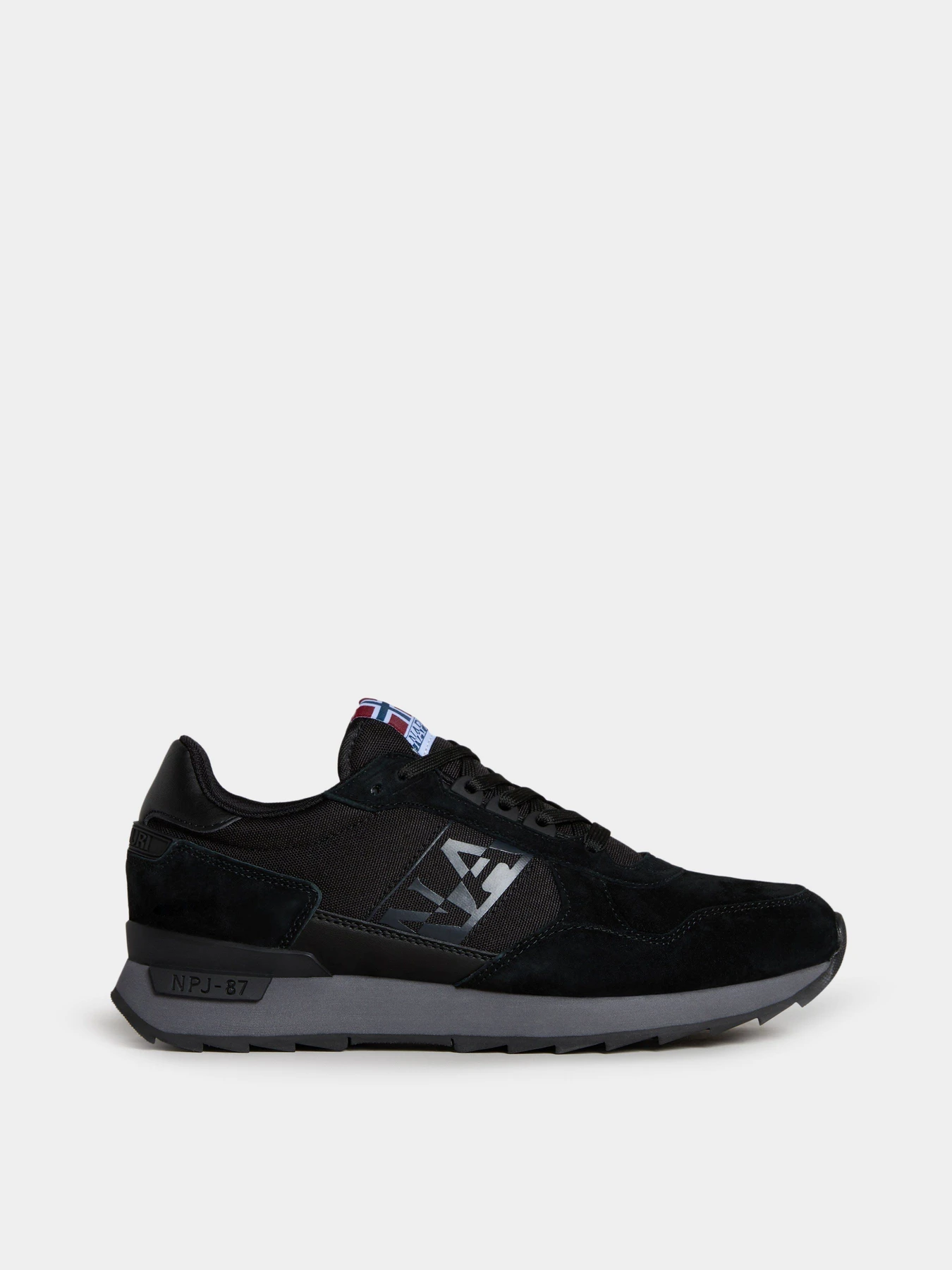 Кроссовки Napapijri Stab Nubuck Trainers модель NP0A4HVB0411 Кроссовки Napapijri Stab Nubuck Trainers модель NP0A4HVB0411 Фото