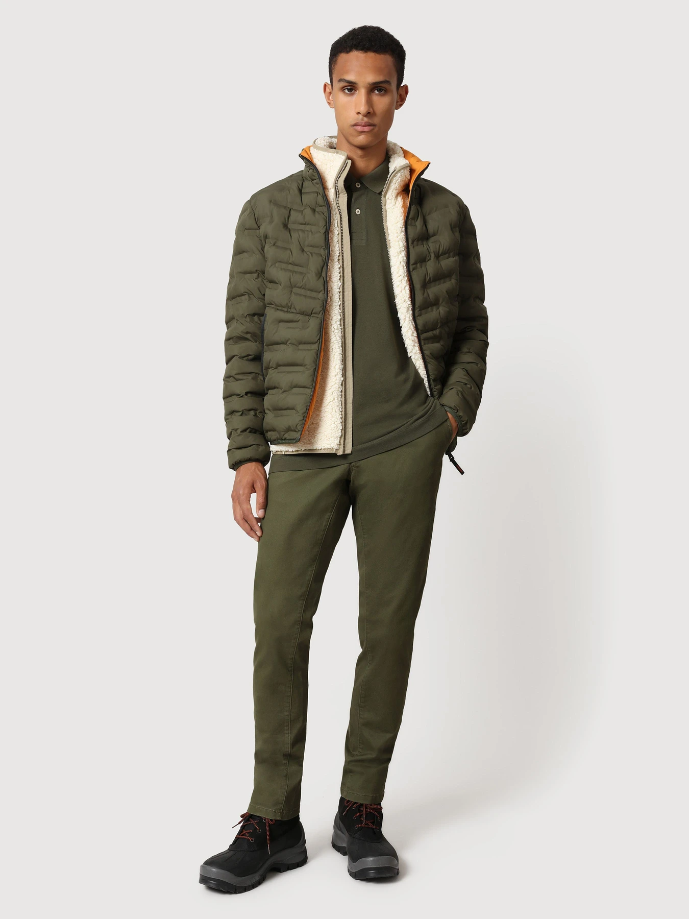 Футболки и поло Napapijri Ebir 1 Green Depths модель NP0A4FQBGE41 Футболки и поло Napapijri Ebir 1 Green Depths модель NP0A4FQBGE41 Фото