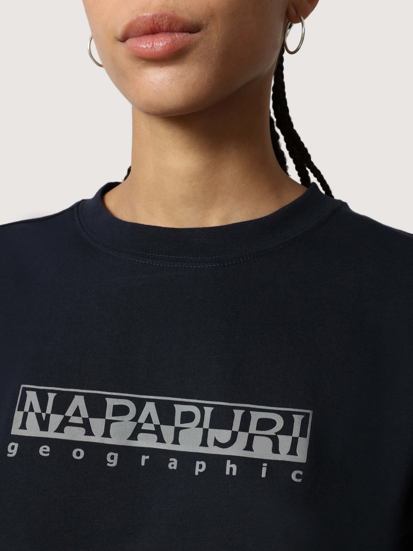 Футболки и поло Napapijri Sebel модель NP0A4FSK1761 Футболки и поло Napapijri Sebel модель NP0A4FSK1761 Фото