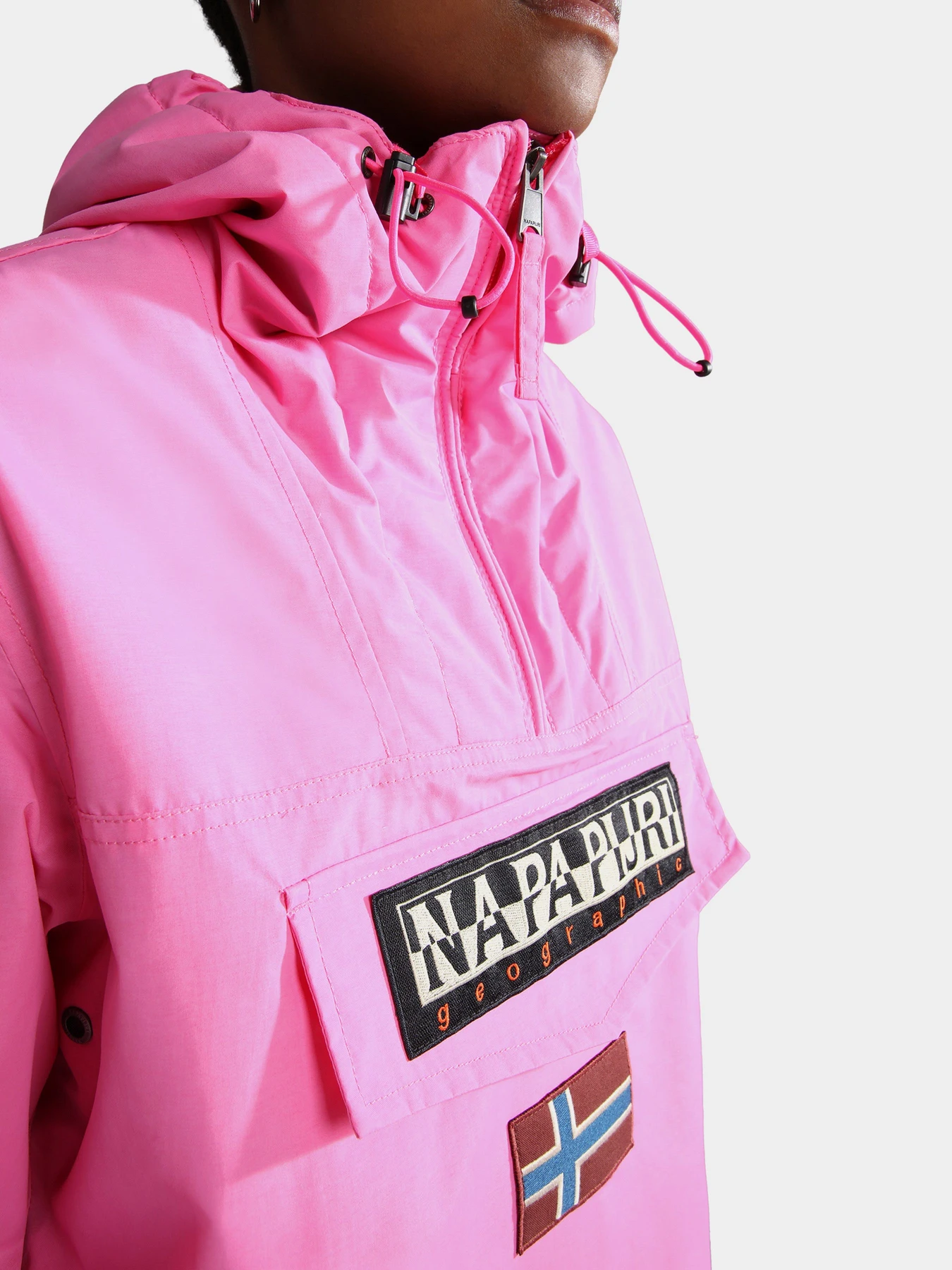 Куртки та дублянки Napapijri Rainforest Pkt 4 модель NP0A4GM6PA7S Куртки та дублянки Napapijri Rainforest Pkt 4 модель NP0A4GM6PA7S Фото