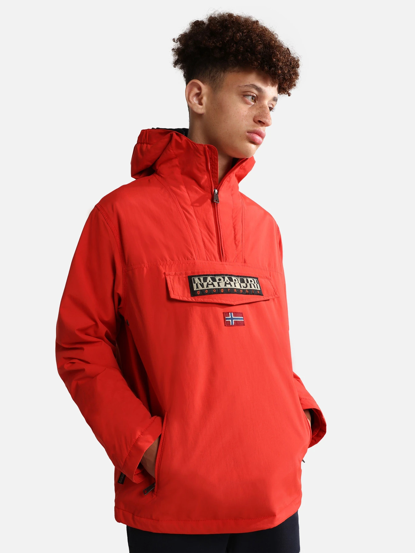Куртки и дубленки Napapijri Rainforest Pkt 2 модель NP0A4GNARR91 Куртки и дубленки Napapijri Rainforest Pkt 2 модель NP0A4GNARR91 Фото
