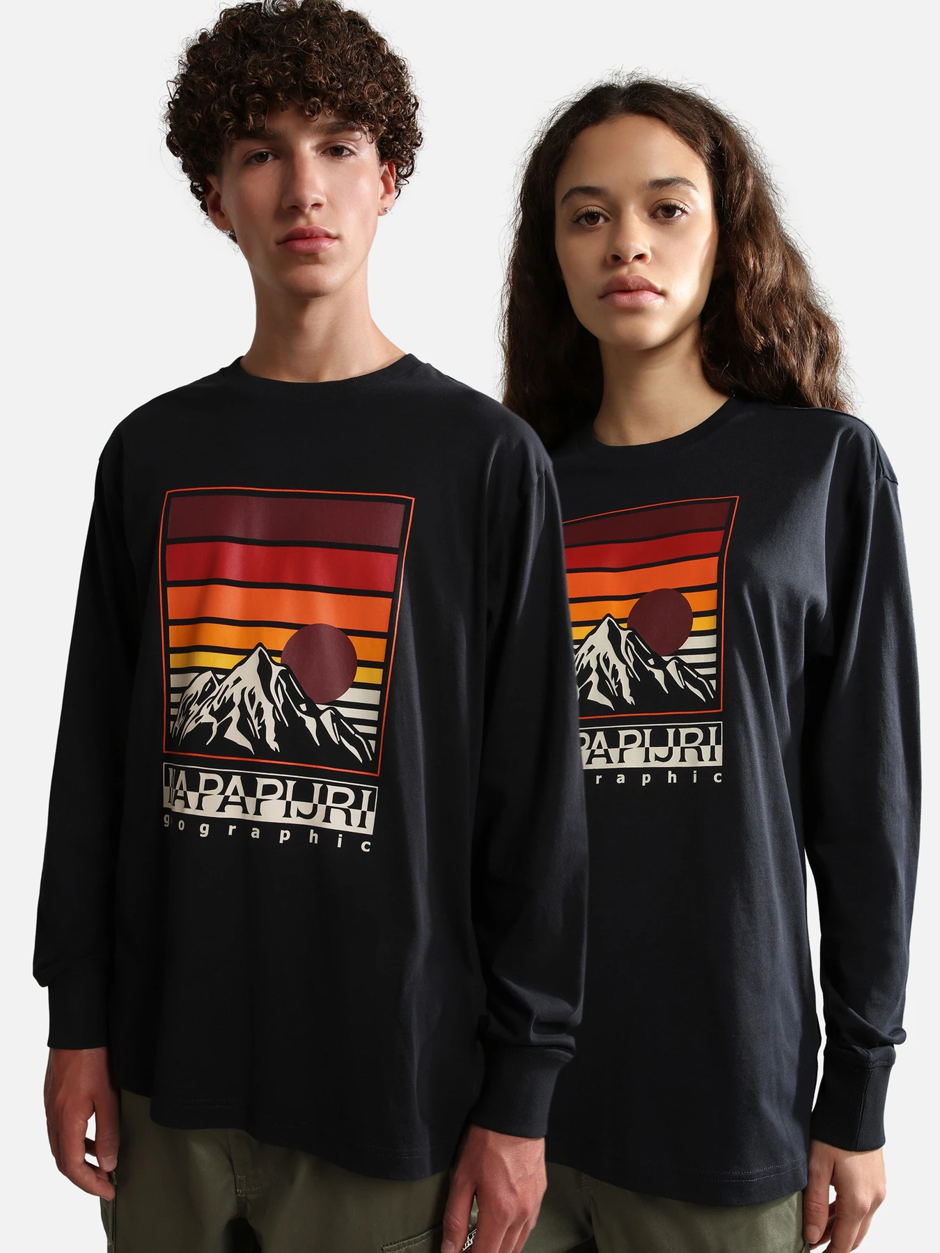 Худи и свитшоты Napapijri S-Freestyle Ls модель NP0A4GRMT41S Худи и свитшоты Napapijri S-Freestyle Ls модель NP0A4GRMT41S Фото