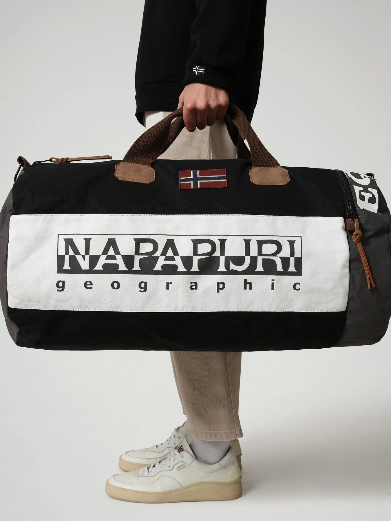 Дорожные сумки и чемоданы Napapijri модель NP0A4EUD0412 Фото