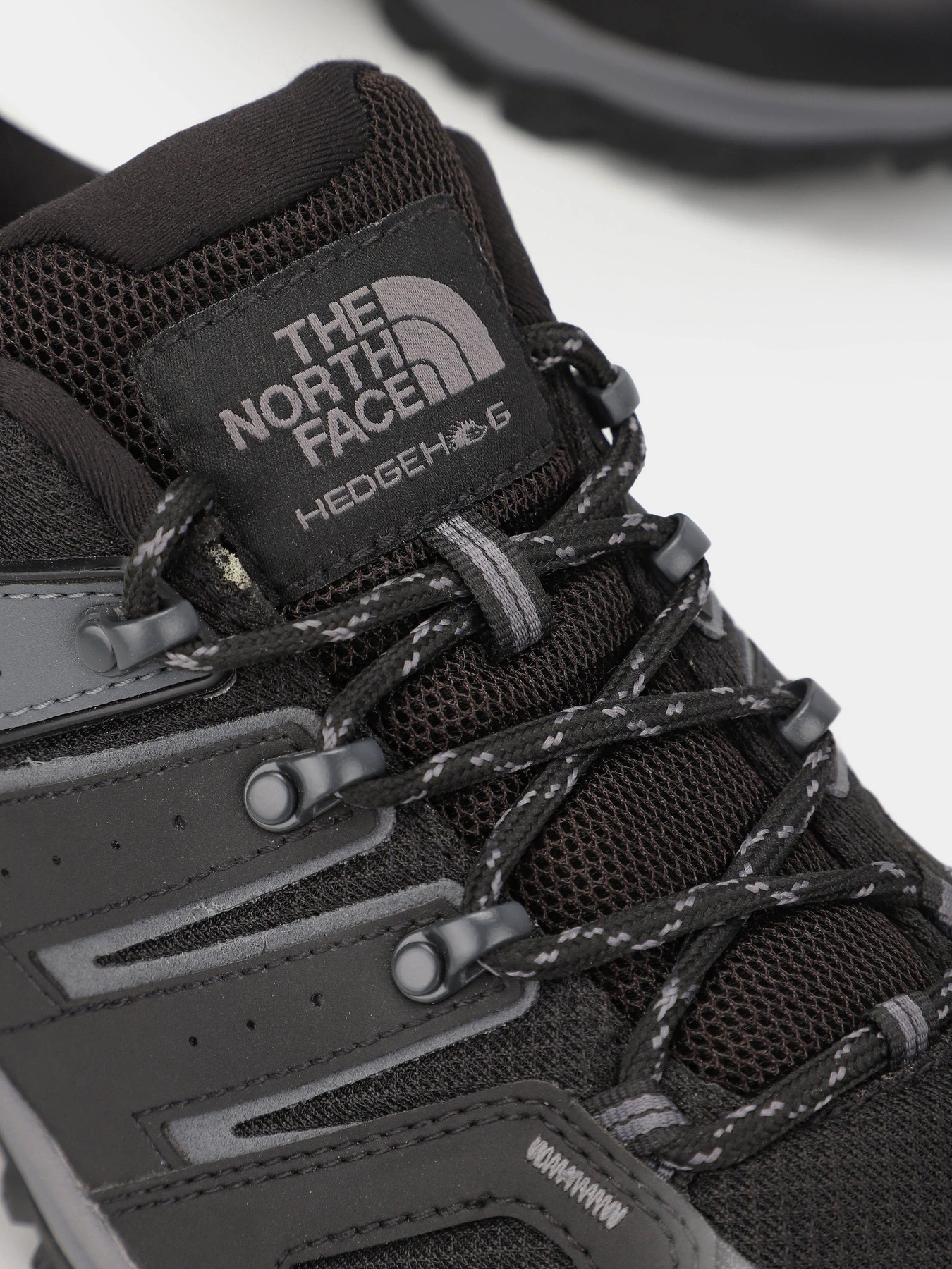 Кросівки The North Face Hedgehog Futurelight модель NF0A4T37KZ21 Кросівки The North Face Hedgehog Futurelight модель NF0A4T37KZ21 Фото