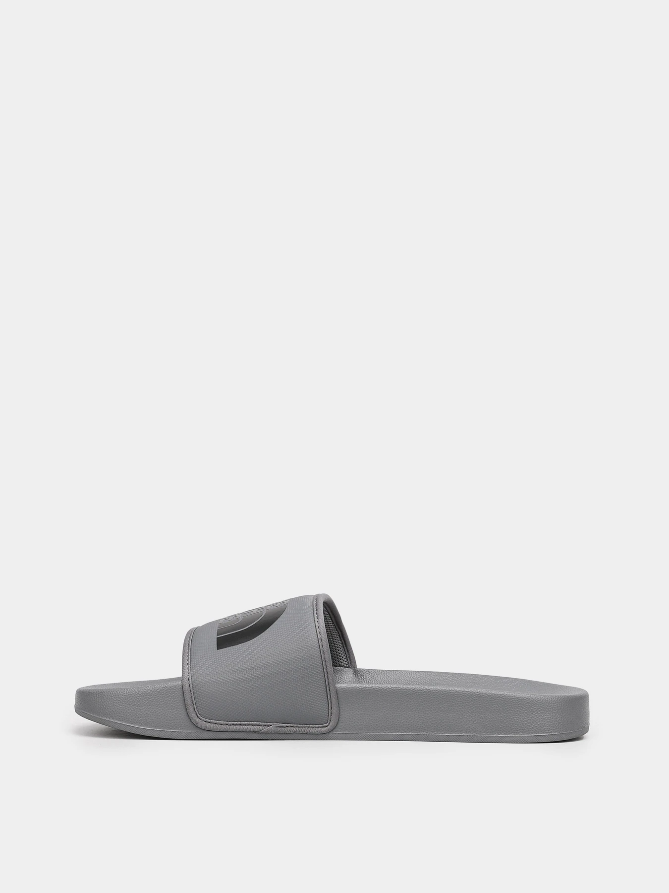 Шльопанці The North Face Base Camp Slide III модель NF0A4T2RQH41 Шльопанці The North Face Base Camp Slide III модель NF0A4T2RQH41 Фото