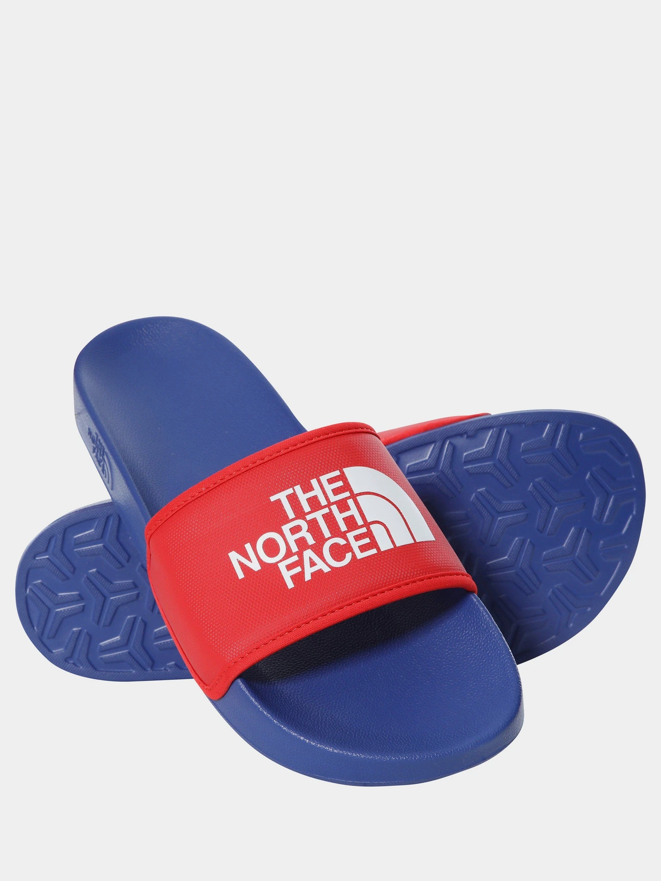 Шлёпанцы The North Face Base Camp Slide III модель NF0A4T2RZ451 Шлёпанцы The North Face Base Camp Slide III модель NF0A4T2RZ451 Фото