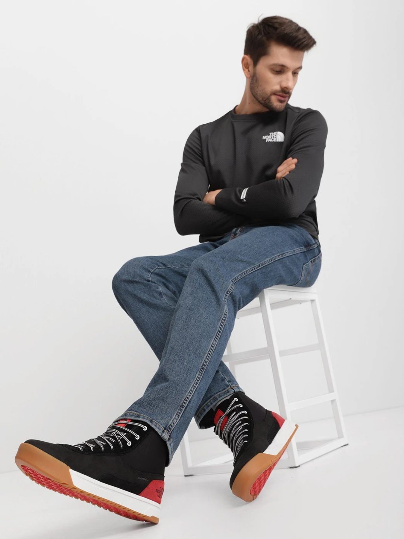 Ботинки и сапоги The North Face Larimer Mid WP модель NF0A52RMTJ21 Ботинки и сапоги The North Face Larimer Mid WP модель NF0A52RMTJ21 Фото