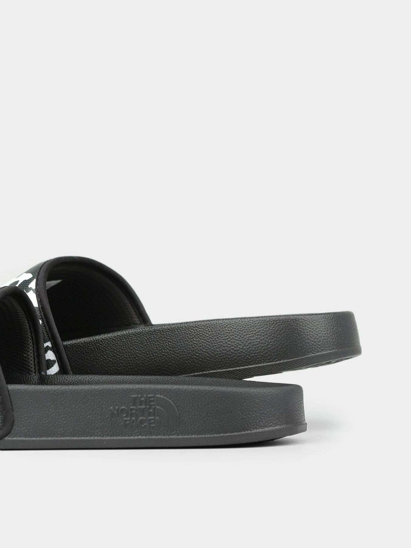 Шлёпанцы The North Face Base Camp Slide III модель NF0A4T2R3451 Фото