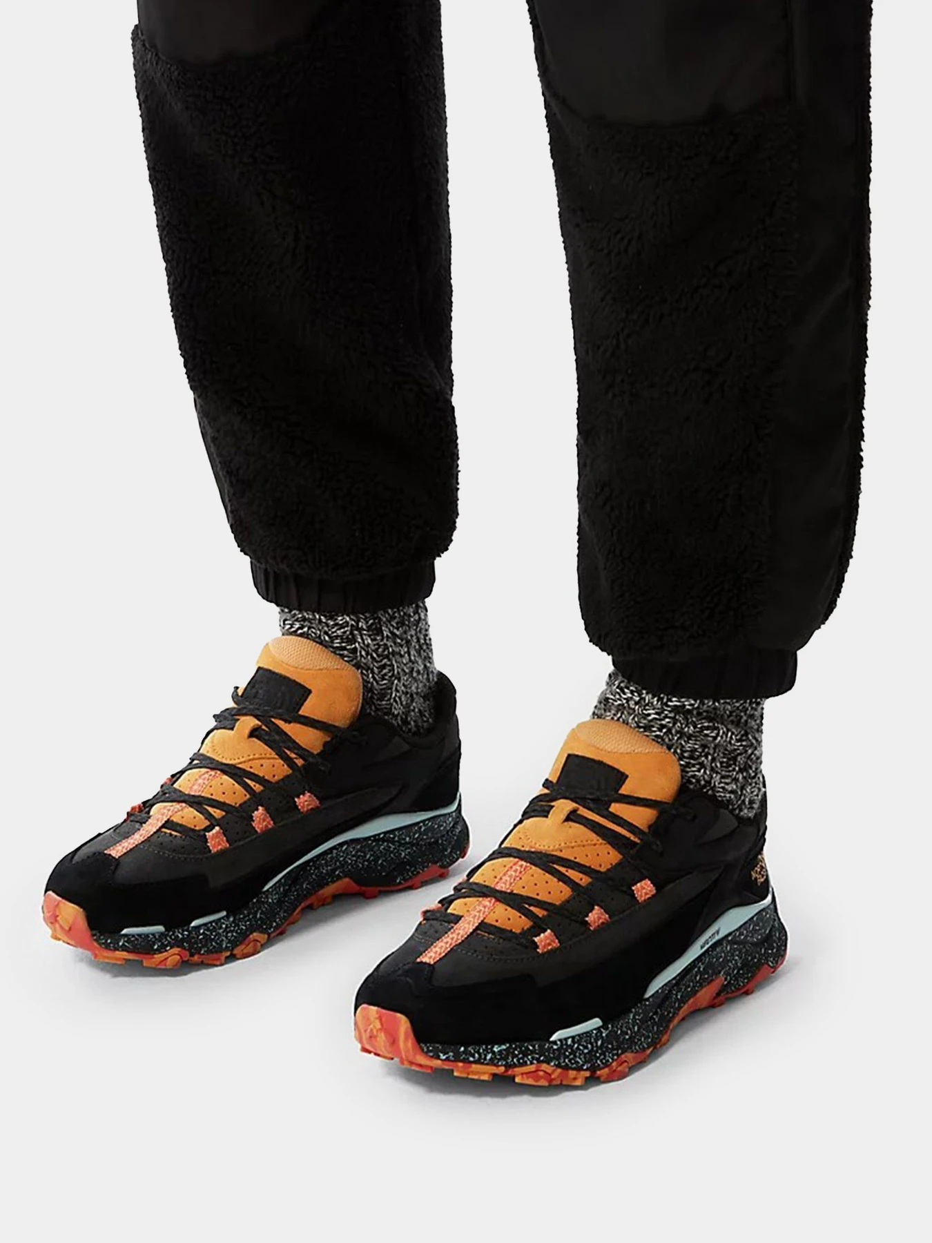 Кроссовки The North Face Vectiv Taraval Street модель NF0A4T3F34F1 Кроссовки The North Face Vectiv Taraval Street модель NF0A4T3F34F1 Фото