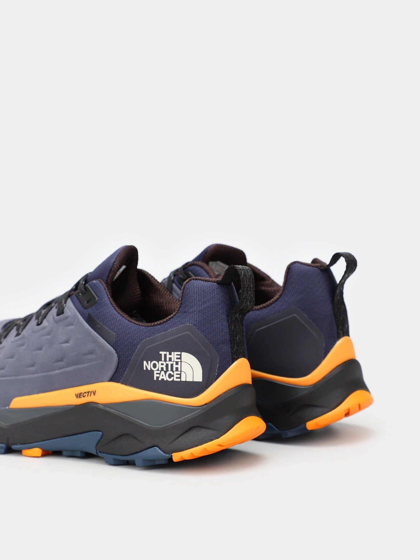 Кроссовки The North Face Vectiv Exploris Futurelight™ Leather модель NF0A5G3B4V01 Кроссовки The North Face Vectiv Exploris Futurelight™ Leather модель NF0A5G3B4V01 Фото