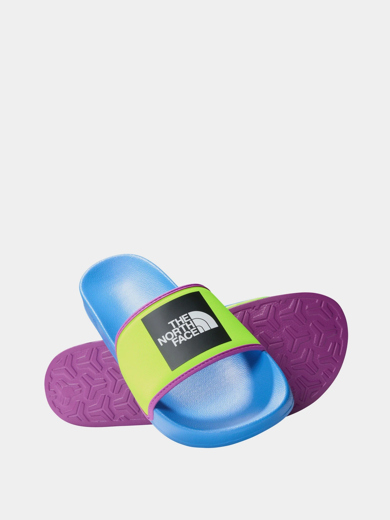Шльопанці The North Face Base Camp Slide III модель NF0A5LVWIIV1 Шльопанці The North Face Base Camp Slide III модель NF0A5LVWIIV1 Фото