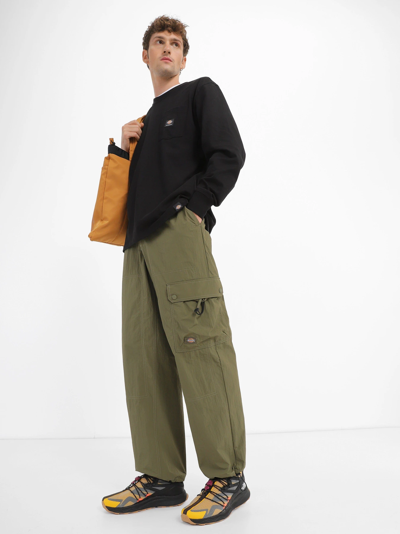 Кроссовки The North Face Oxeye Tech Hombre модель NF0A7W5UZU31 Кроссовки The North Face Oxeye Tech Hombre модель NF0A7W5UZU31 Фото