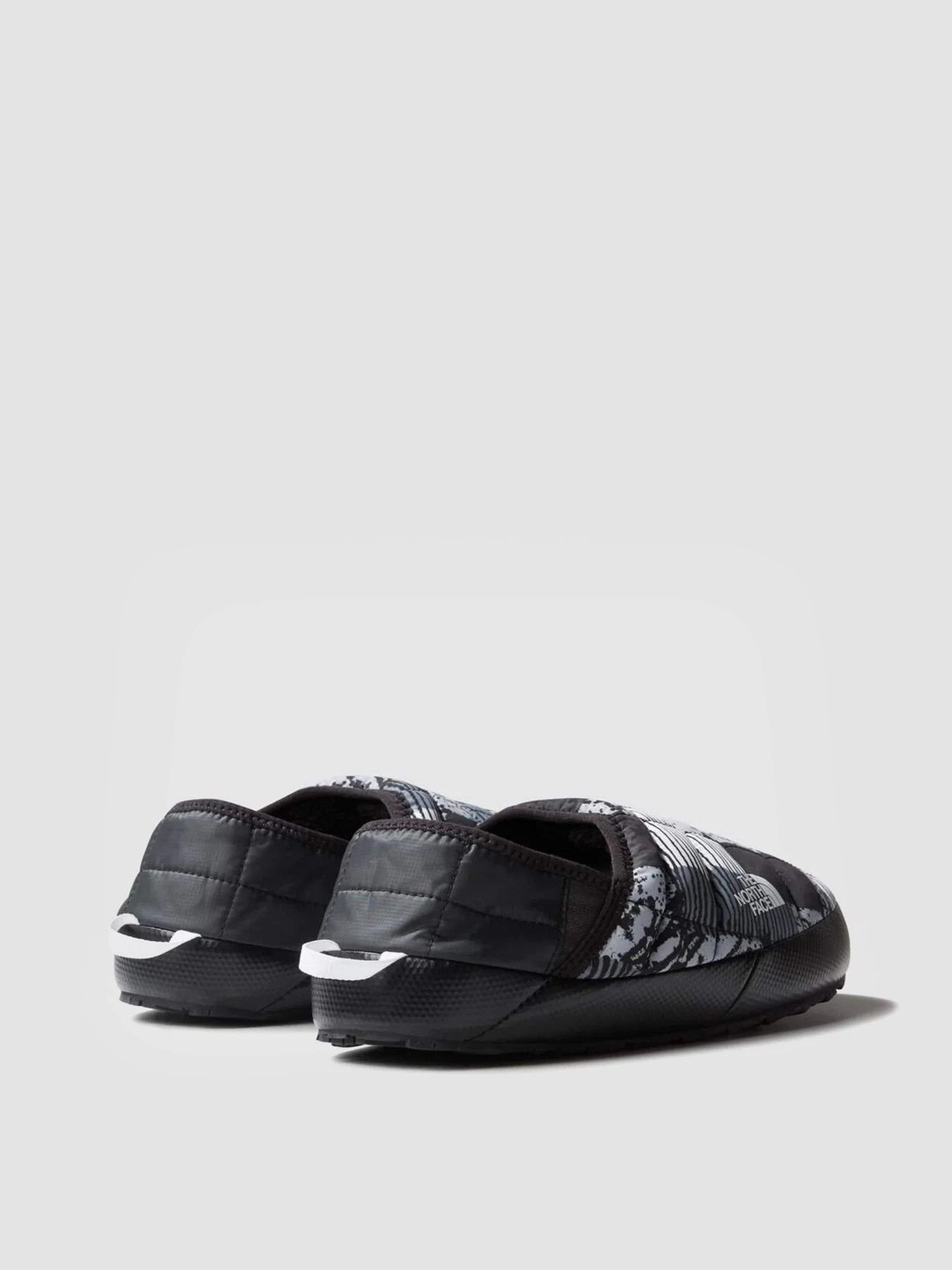 Слипоны и мокасины The North Face Thermoball Traction Mule V модель NF0A3UZNOJT1 Фото