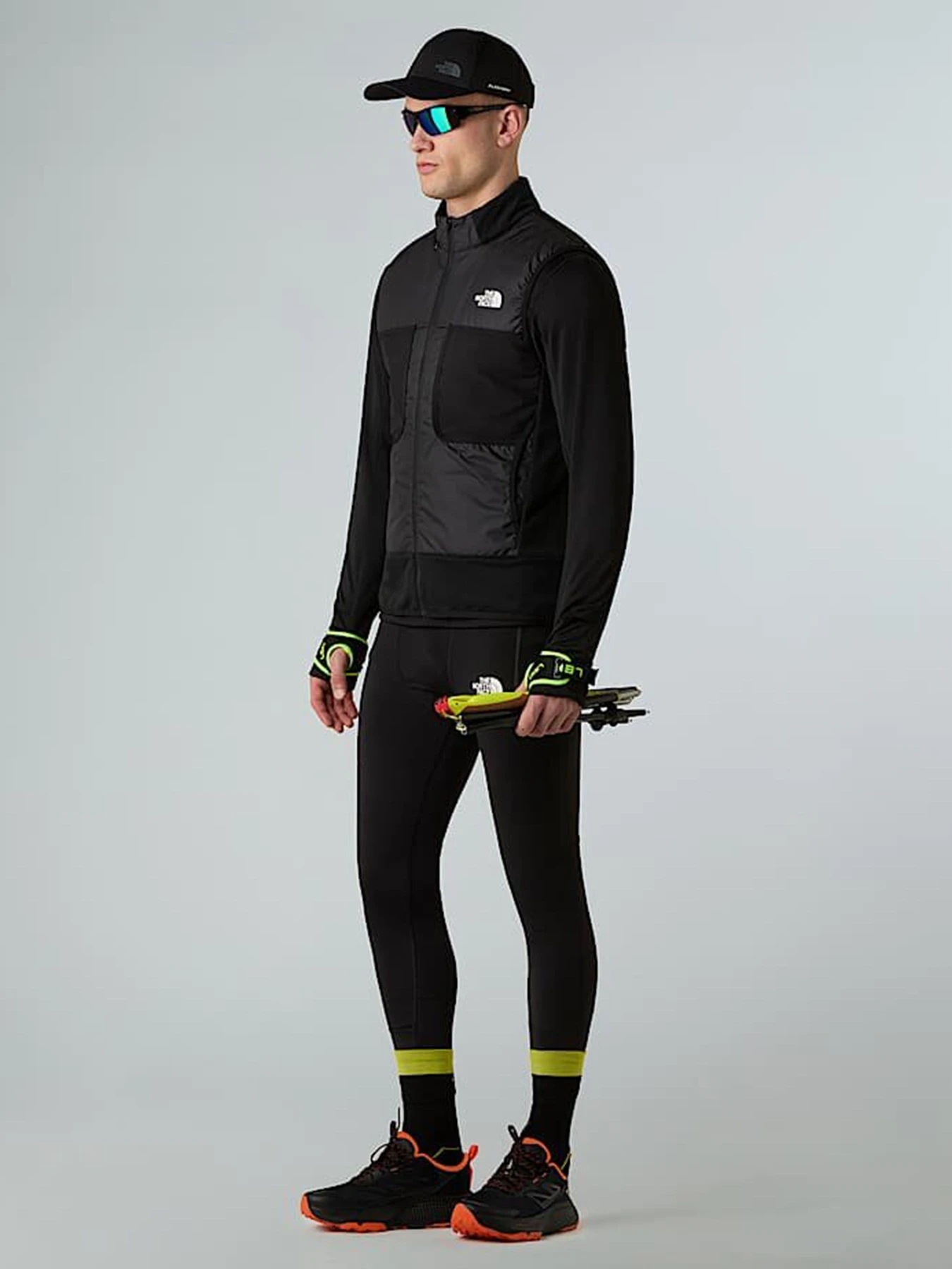 Кроссовки The North Face модель NF0A83N3F381 Кроссовки The North Face модель NF0A83N3F381 Фото