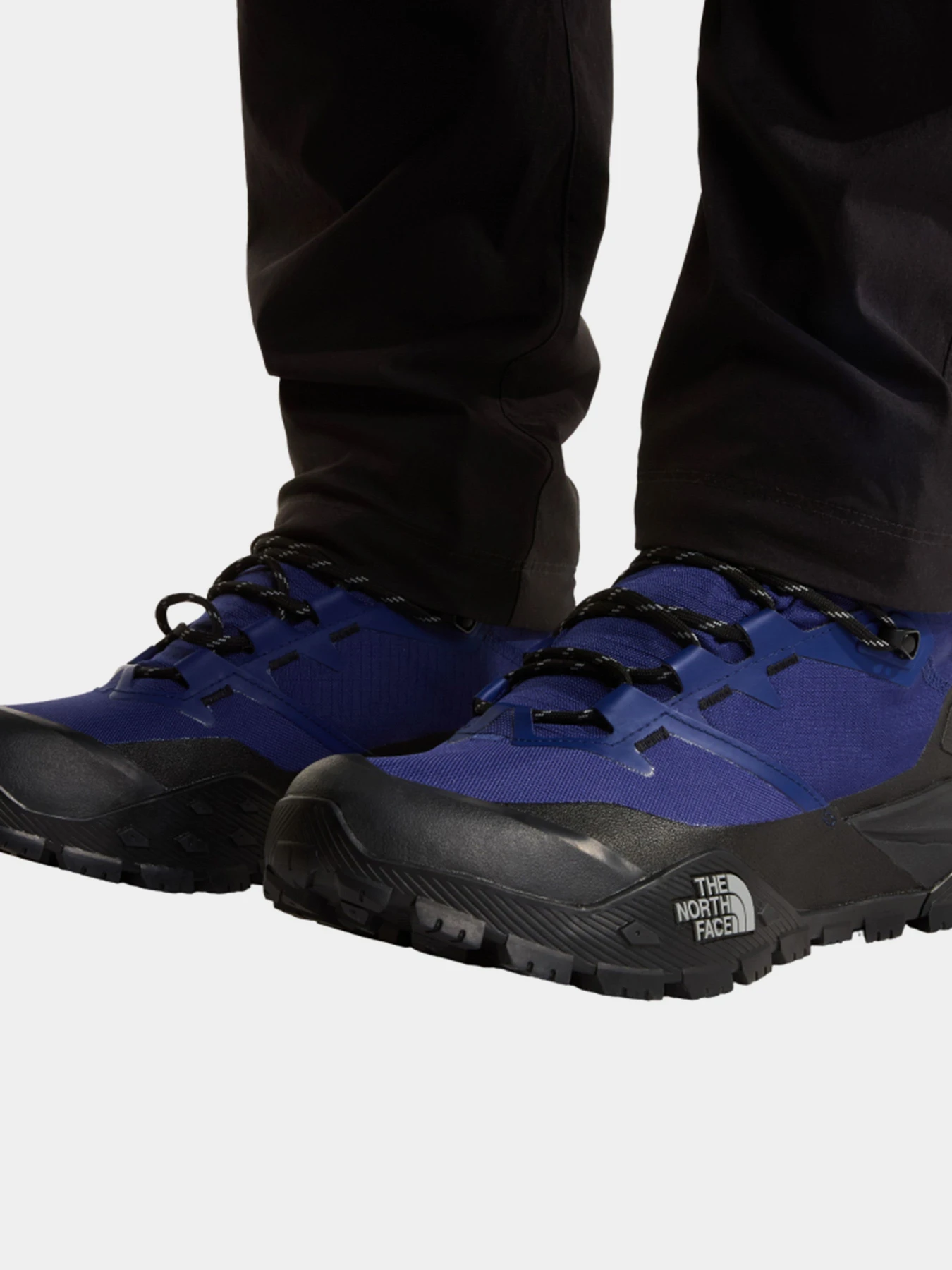 Ботинки и сапоги The North Face M OFFTRAIL HIKE MID GORE-TEX модель NF0A8AETRF21 Ботинки и сапоги The North Face M OFFTRAIL HIKE MID GORE-TEX модель NF0A8AETRF21 Фото