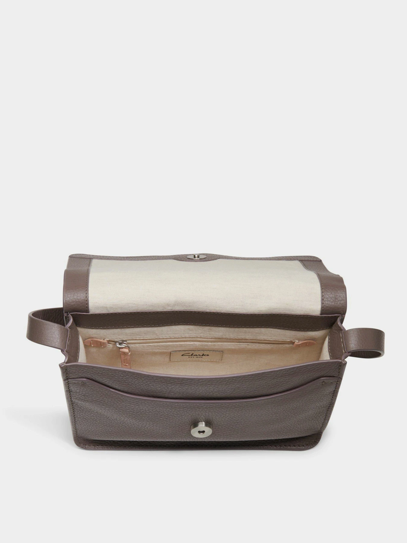 Сумки Clarks Treen River Taupe модель 26169447 Сумки Clarks Treen River Taupe модель 26169447 Фото