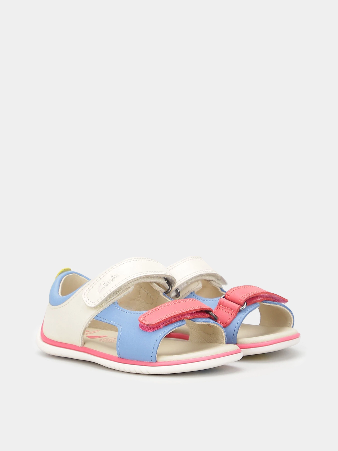 Сандалії Clarks ATL Trek Lo Waterproof модель 26176055 Сандалії Clarks ATL Trek Lo Waterproof модель 26176055 Фото