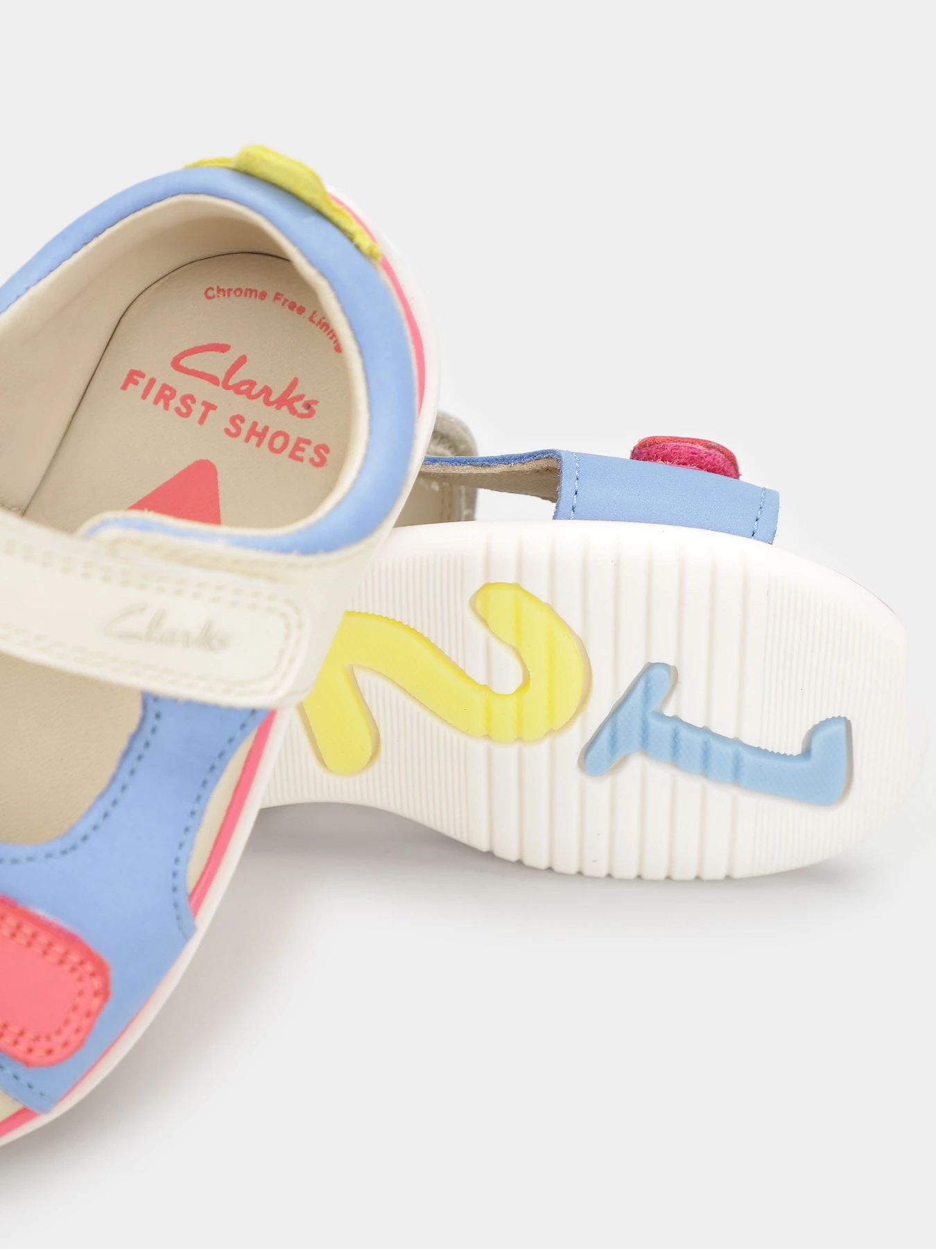 Сандалії Clarks ATL Trek Lo Waterproof модель 26176055 Сандалії Clarks ATL Trek Lo Waterproof модель 26176055 Фото