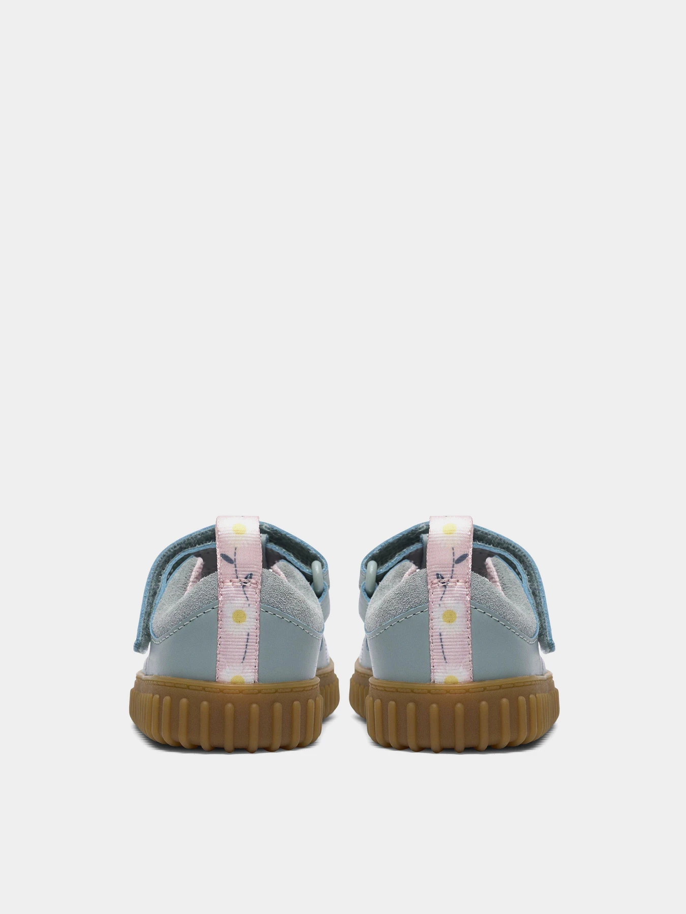 Туфли и лоферы Clarks COVE SPRING T. модель 26186320 Туфли и лоферы Clarks COVE SPRING T. модель 26186320 Фото