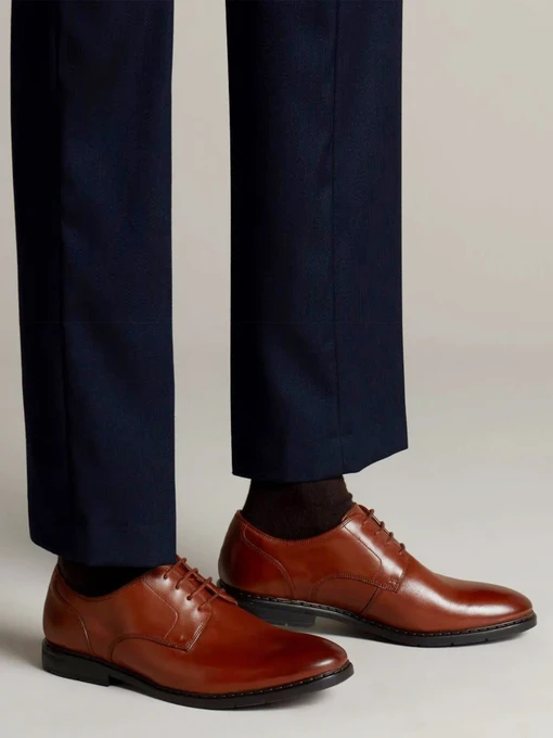 Туфли и лоферы Clarks Banbury Lace модель 26134802 Фото