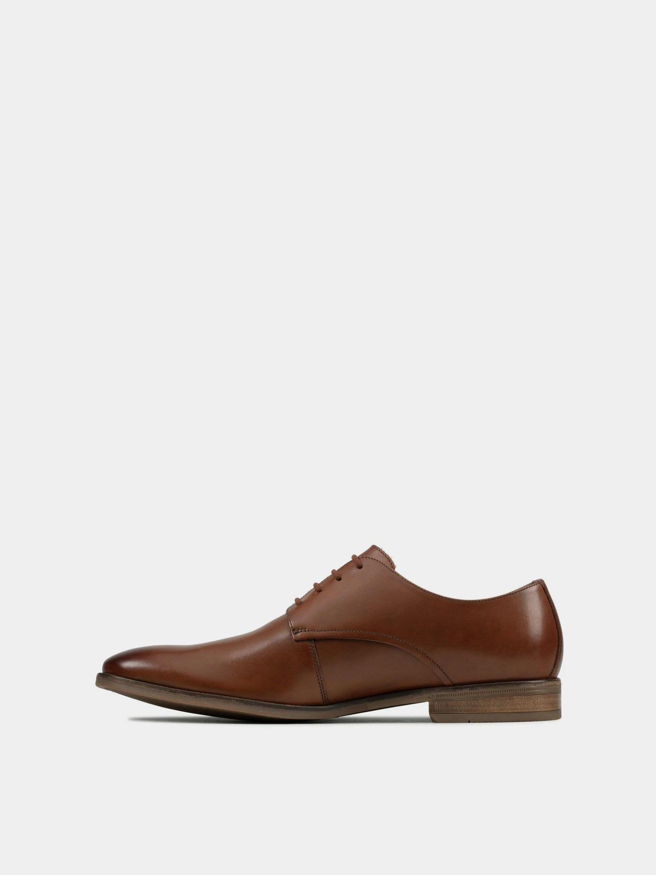 Туфлі та лофери Clarks Stanford Walk модель 26147900 Туфлі та лофери Clarks Stanford Walk модель 26147900 Фото