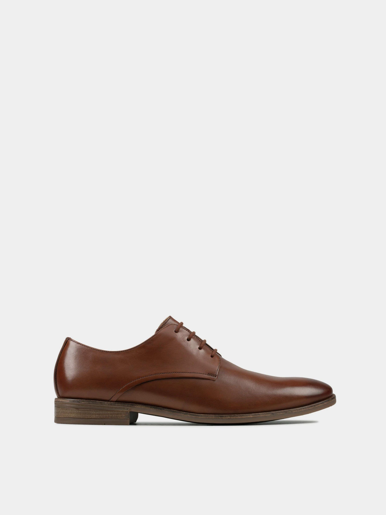 Туфлі та лофери Clarks Stanford Walk модель 26147900 Туфлі та лофери Clarks Stanford Walk модель 26147900 Фото