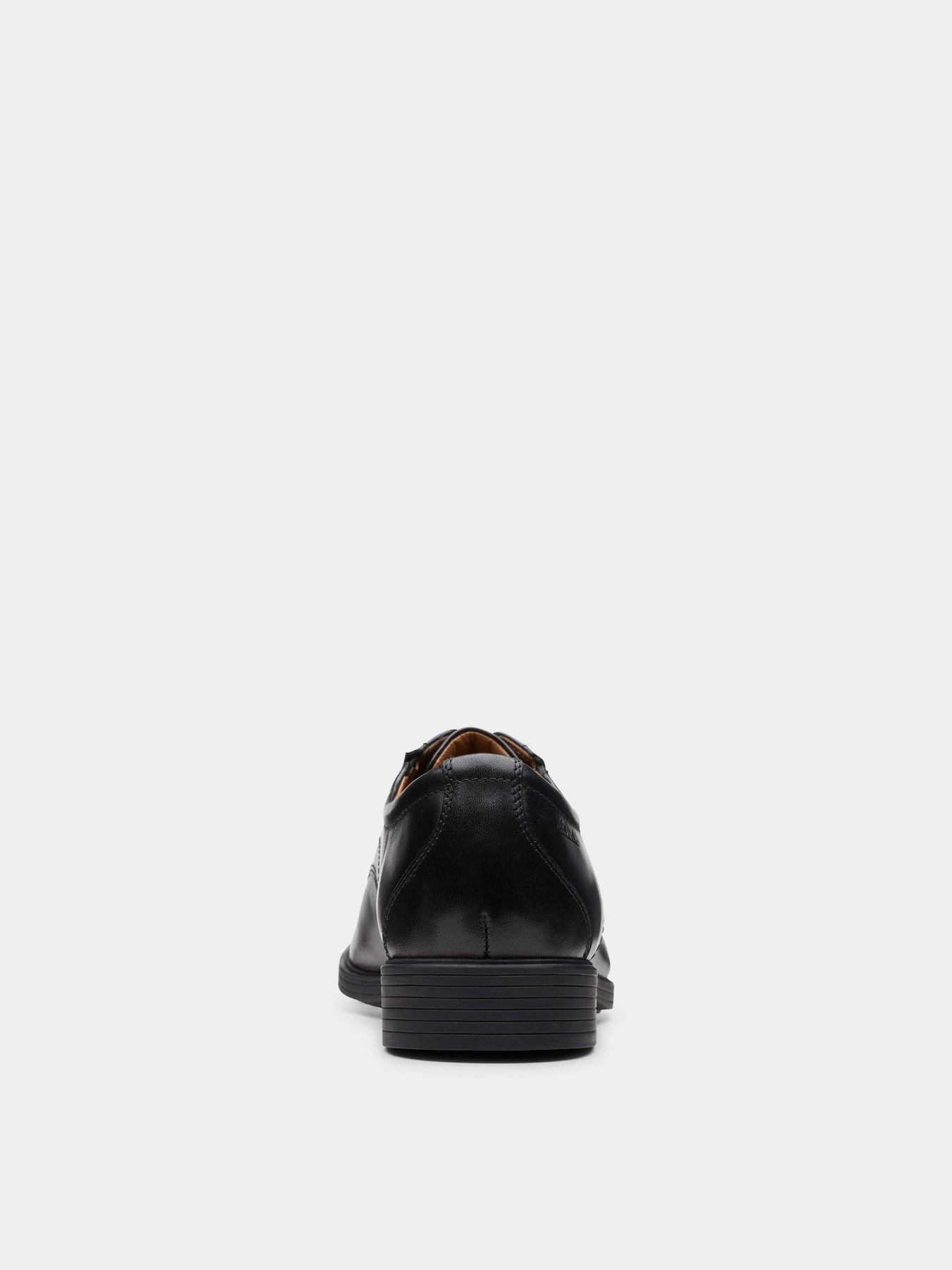 Туфли и лоферы Clarks Whiddon Plain модель 26152918 Фото