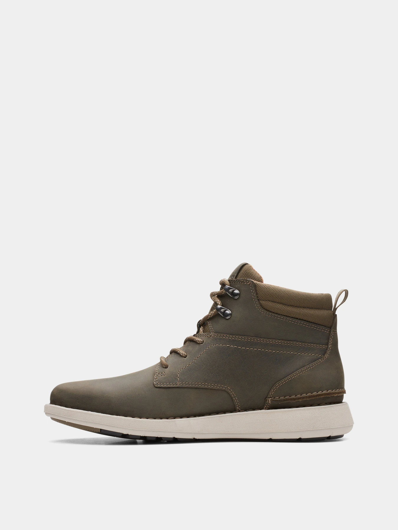 Ботинки и сапоги Clarks Larvik Mid модель 26163469 Ботинки и сапоги Clarks Larvik Mid модель 26163469 Фото