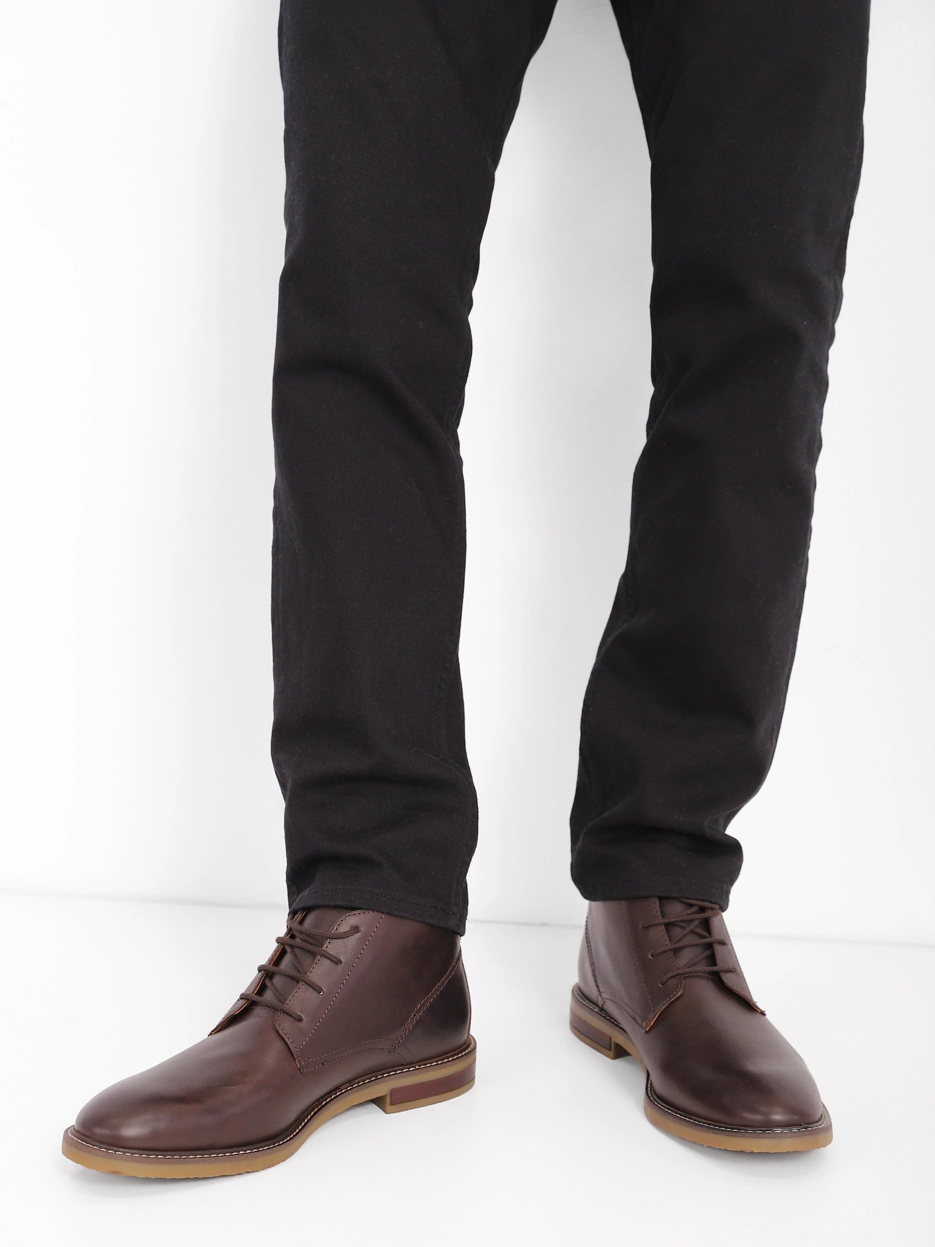 Ботинки и сапоги Clarks Jaxen Mid модель 26162724 Ботинки и сапоги Clarks Jaxen Mid модель 26162724 Фото