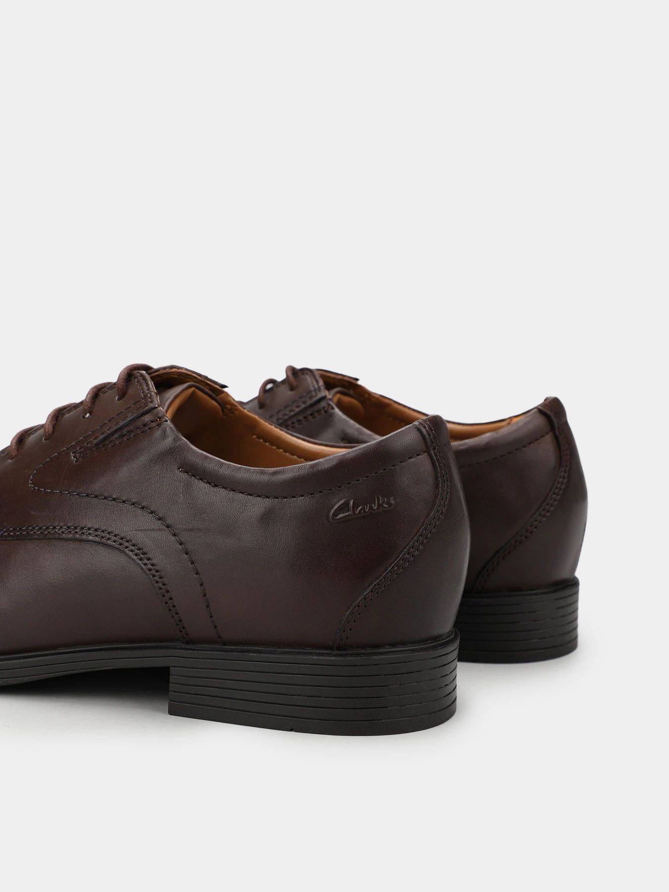 Туфли и лоферы Clarks Whiddon Cap модель 26156672 Туфли и лоферы Clarks Whiddon Cap модель 26156672 Фото
