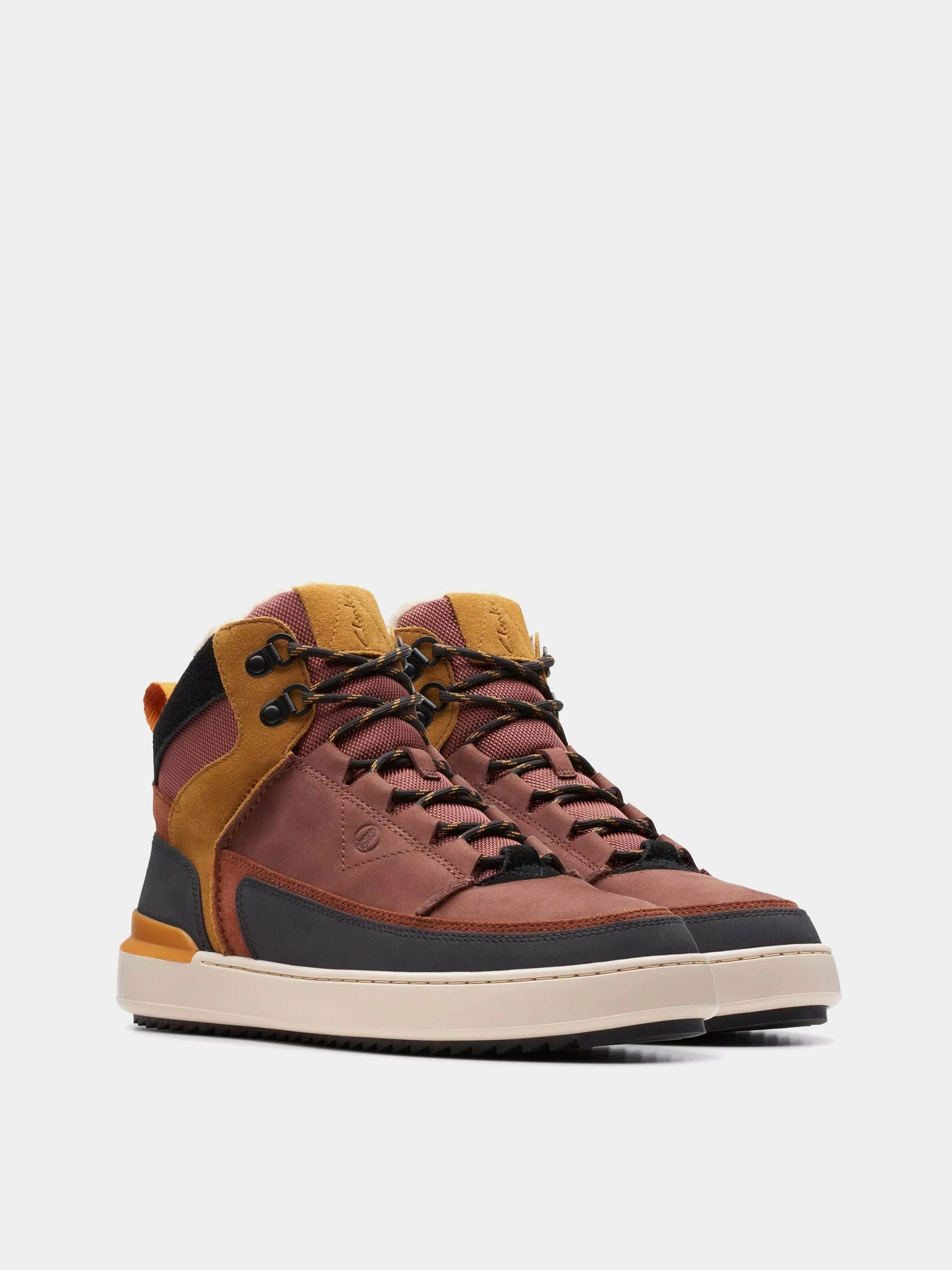 Черевики та чоботи Clarks Court Lite Waterproof British Tan Warmlined модель 26173479 Фото