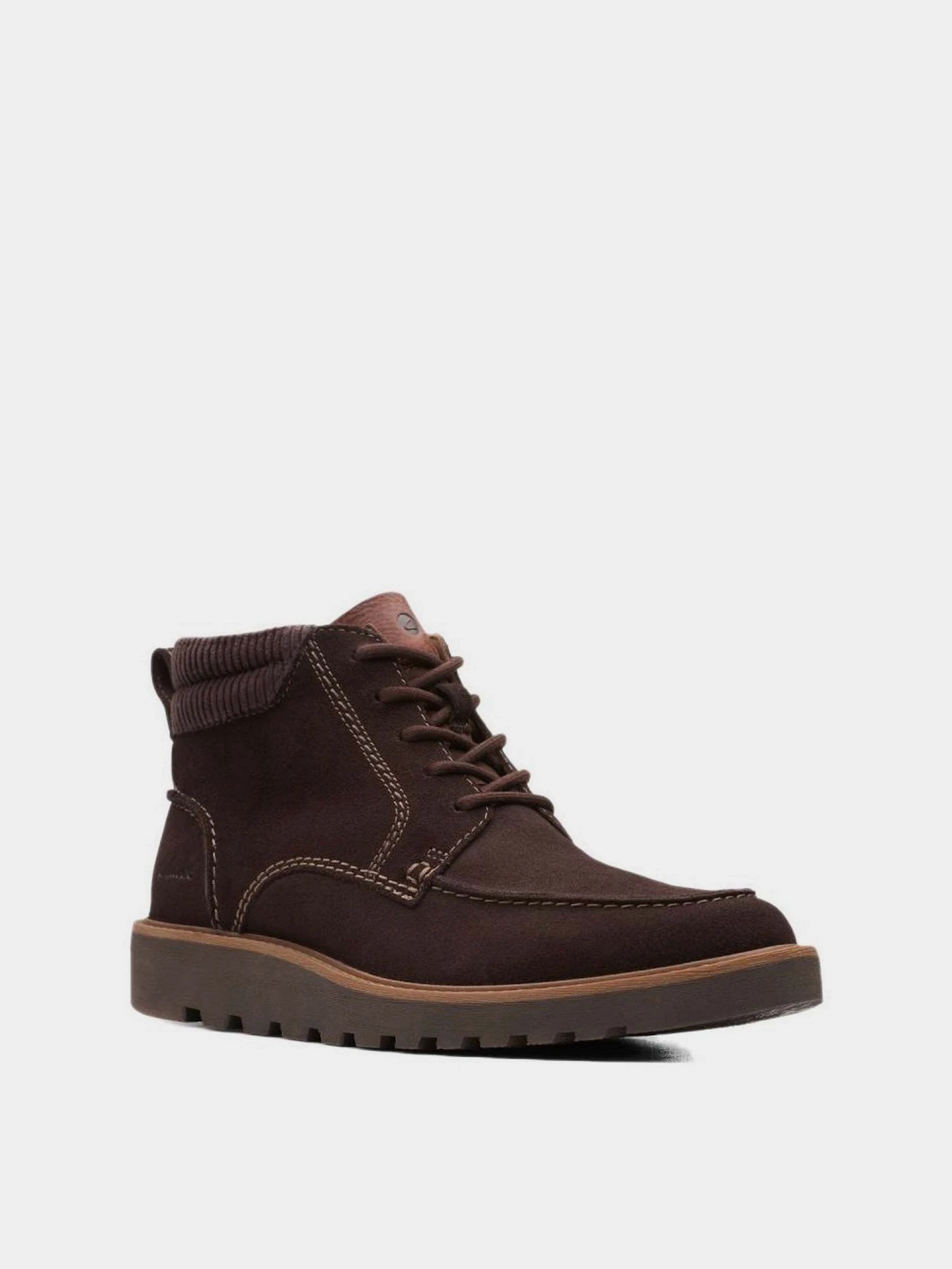 Ботинки и сапоги Clarks Barnes Mid модель 26167565 Ботинки и сапоги Clarks Barnes Mid модель 26167565 Фото