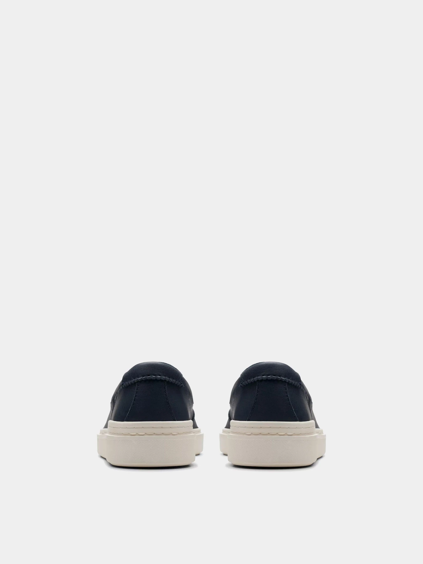 Сліпони та мокасини Clarks Craft Swift Go модель 26176851 Фото
