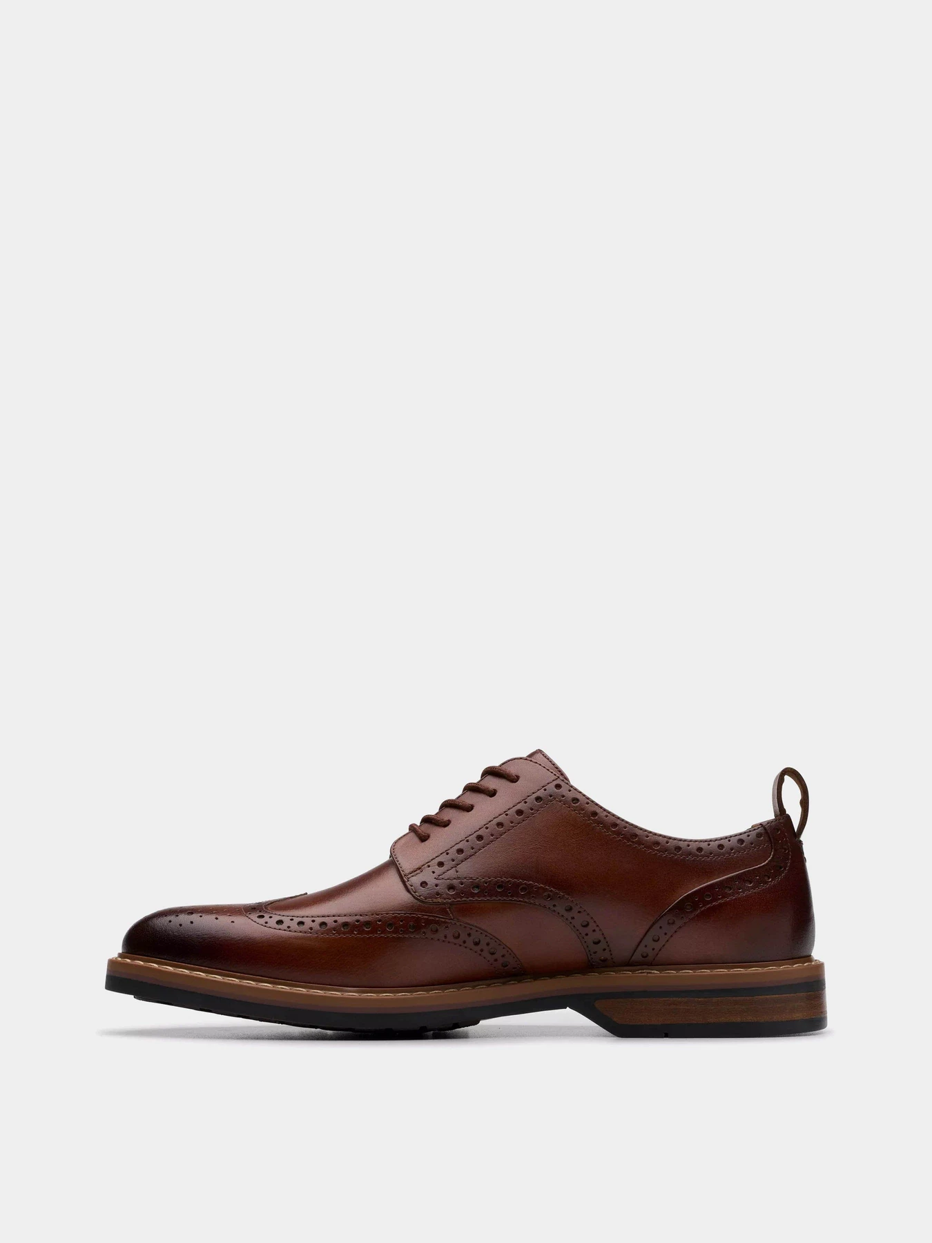 Туфли и лоферы Clarks Aldwin Limit модель 26178428 Туфли и лоферы Clarks Aldwin Limit модель 26178428 Фото