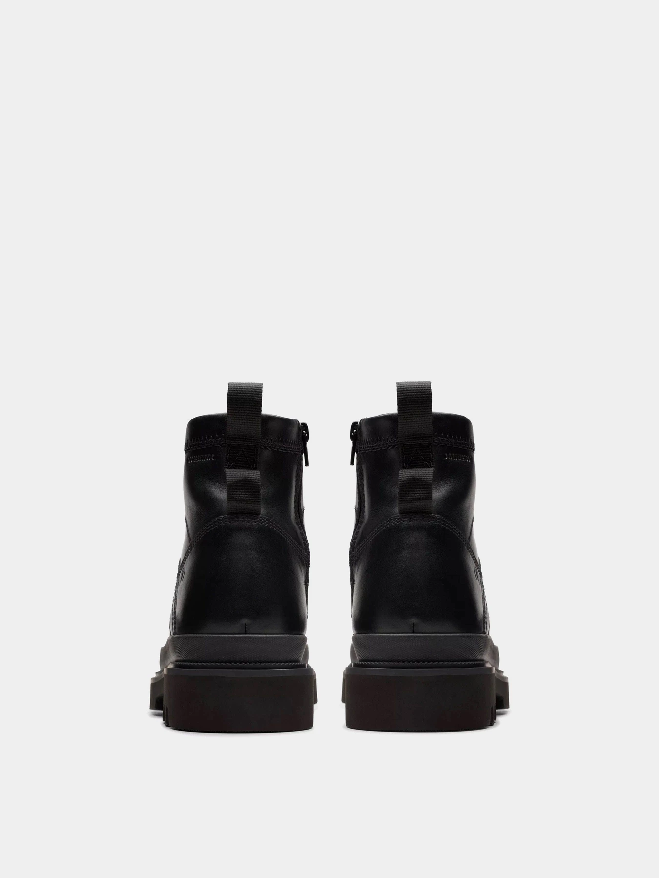 Ботинки и сапоги Clarks Badell Hi Waterproof модель 26178485 Ботинки и сапоги Clarks Badell Hi Waterproof модель 26178485 Фото