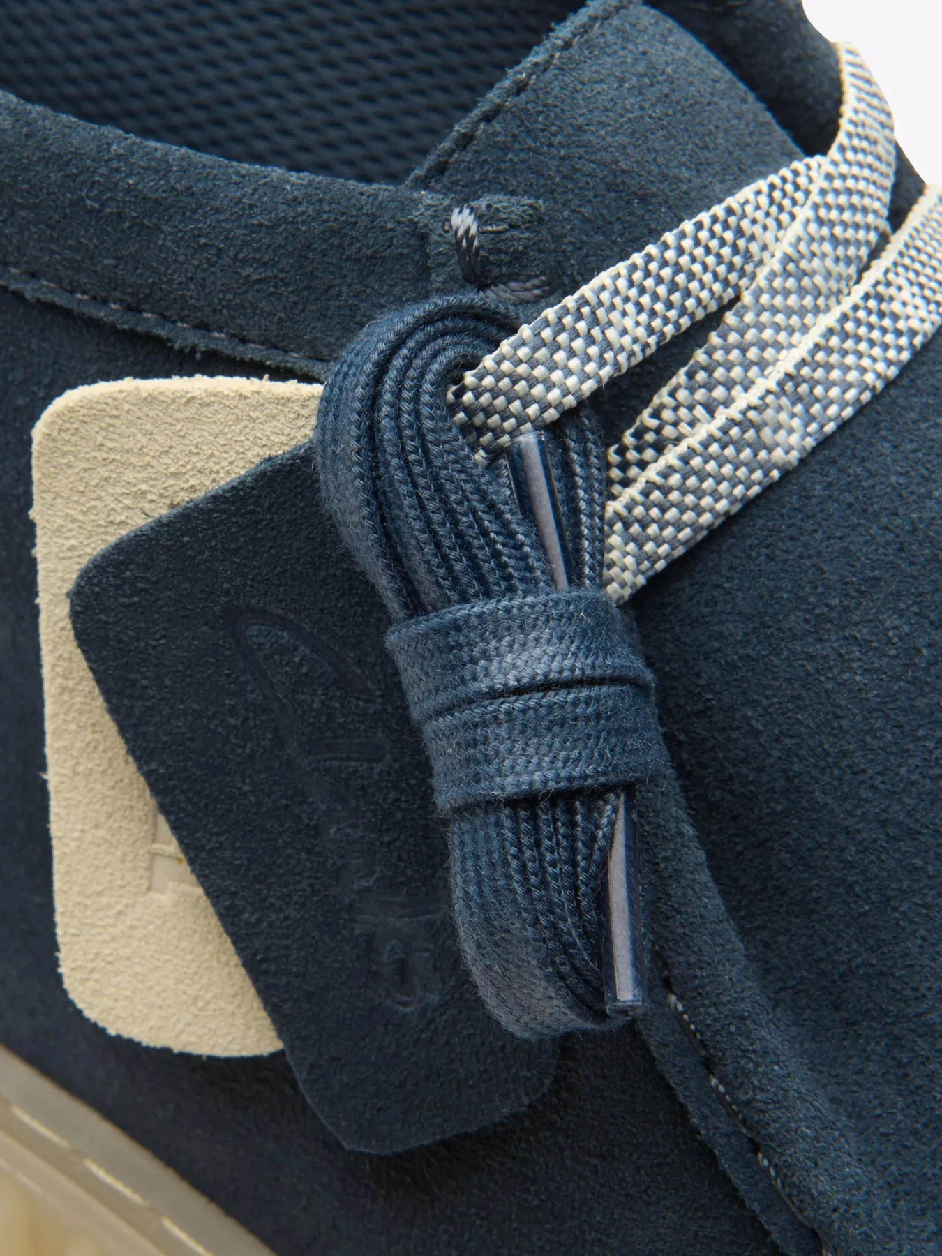 Ботинки и сапоги Clarks Torhill Hi модель 26178265 Ботинки и сапоги Clarks Torhill Hi модель 26178265 Фото