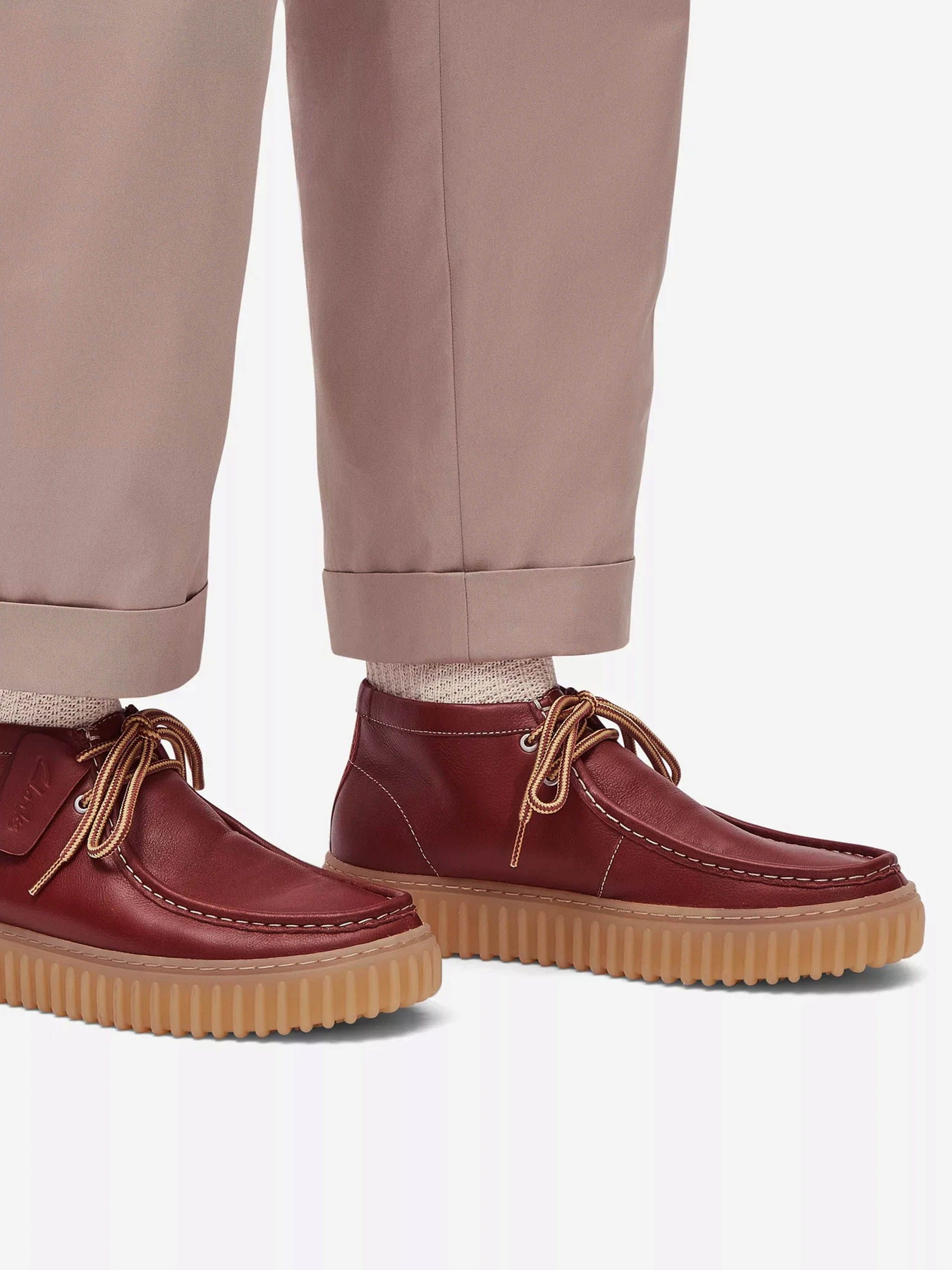Черевики та чоботи Clarks Torhill Hi модель 26178267 Фото