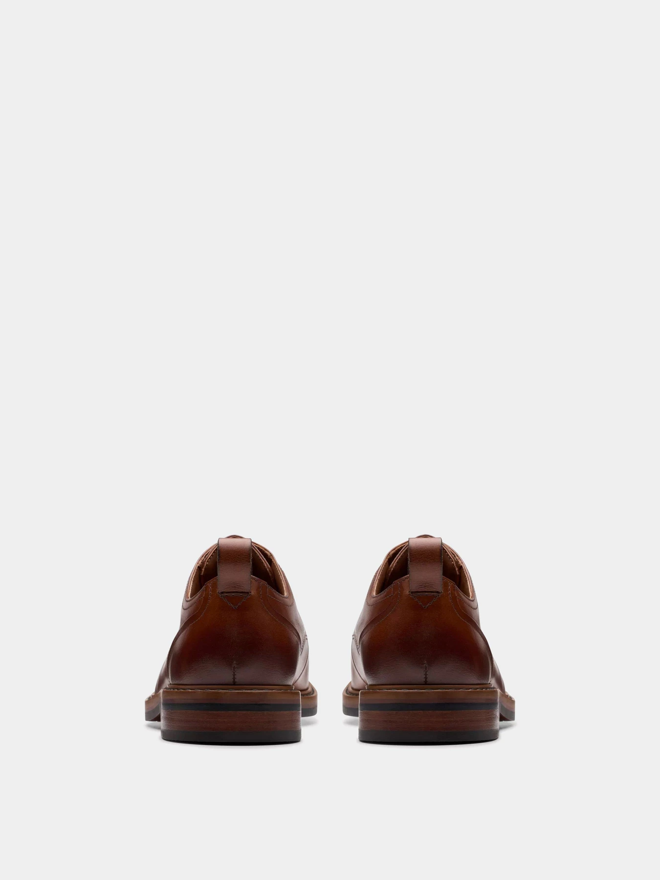 Туфли и лоферы Clarks Aldwin Lace модель 26183252 Туфли и лоферы Clarks Aldwin Lace модель 26183252 Фото