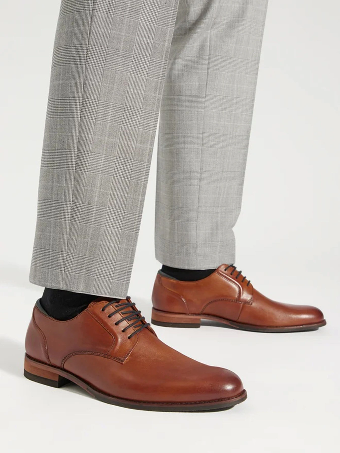Туфли и лоферы Clarks Craft Arlo Lace модель 26177697 Туфли и лоферы Clarks Craft Arlo Lace модель 26177697 Фото